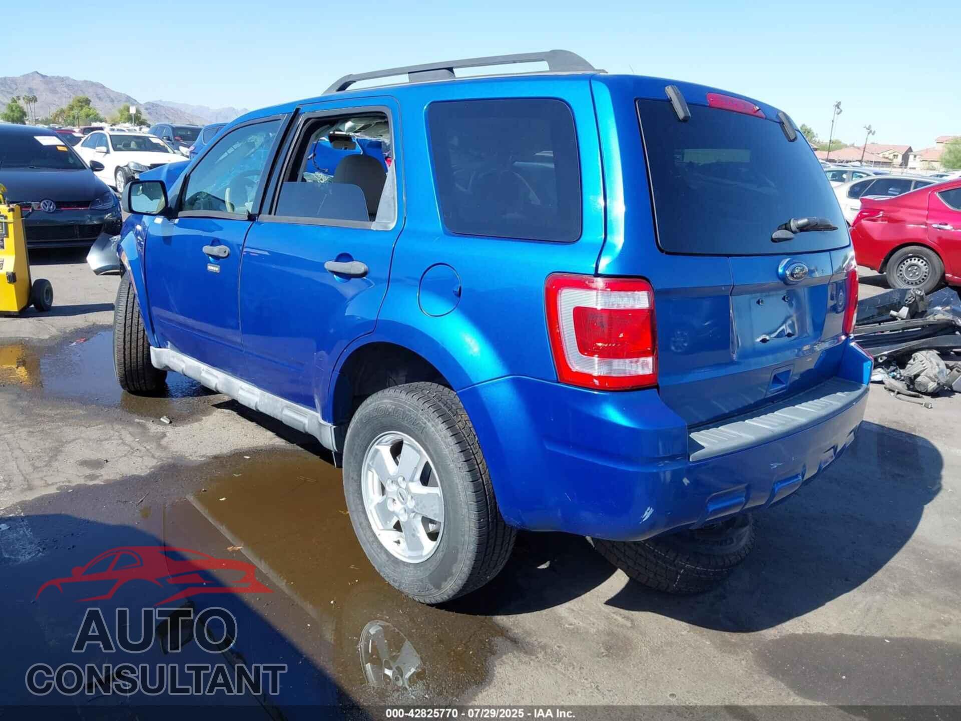FORD ESCAPE 2011 - 1FMCU0D76BKC19203