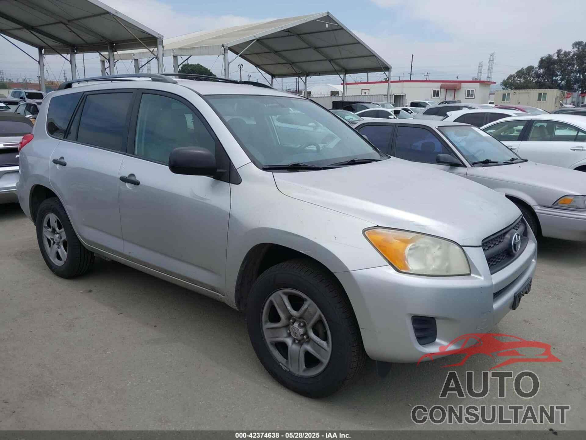 TOYOTA RAV4 2011 - 2T3ZF4DV3BW069007