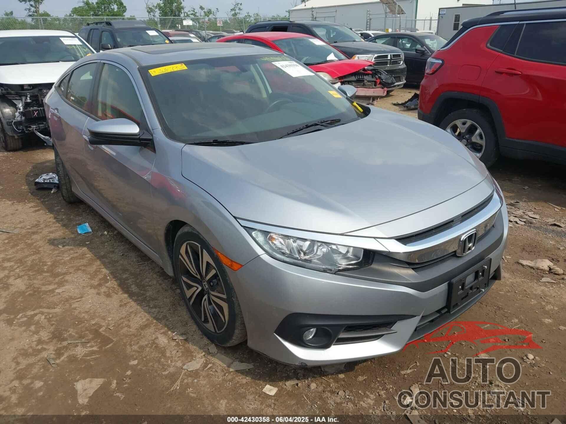 HONDA CIVIC 2018 - JHMFC1F32JX036725