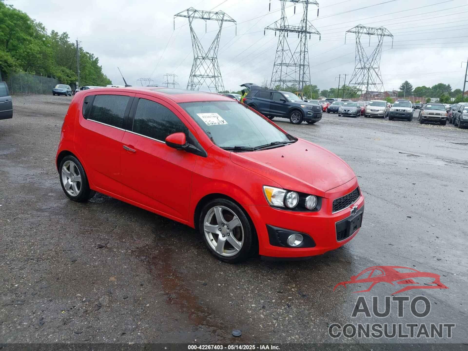 CHEVROLET SONIC 2012 - 1G1JE6SH7C4145473