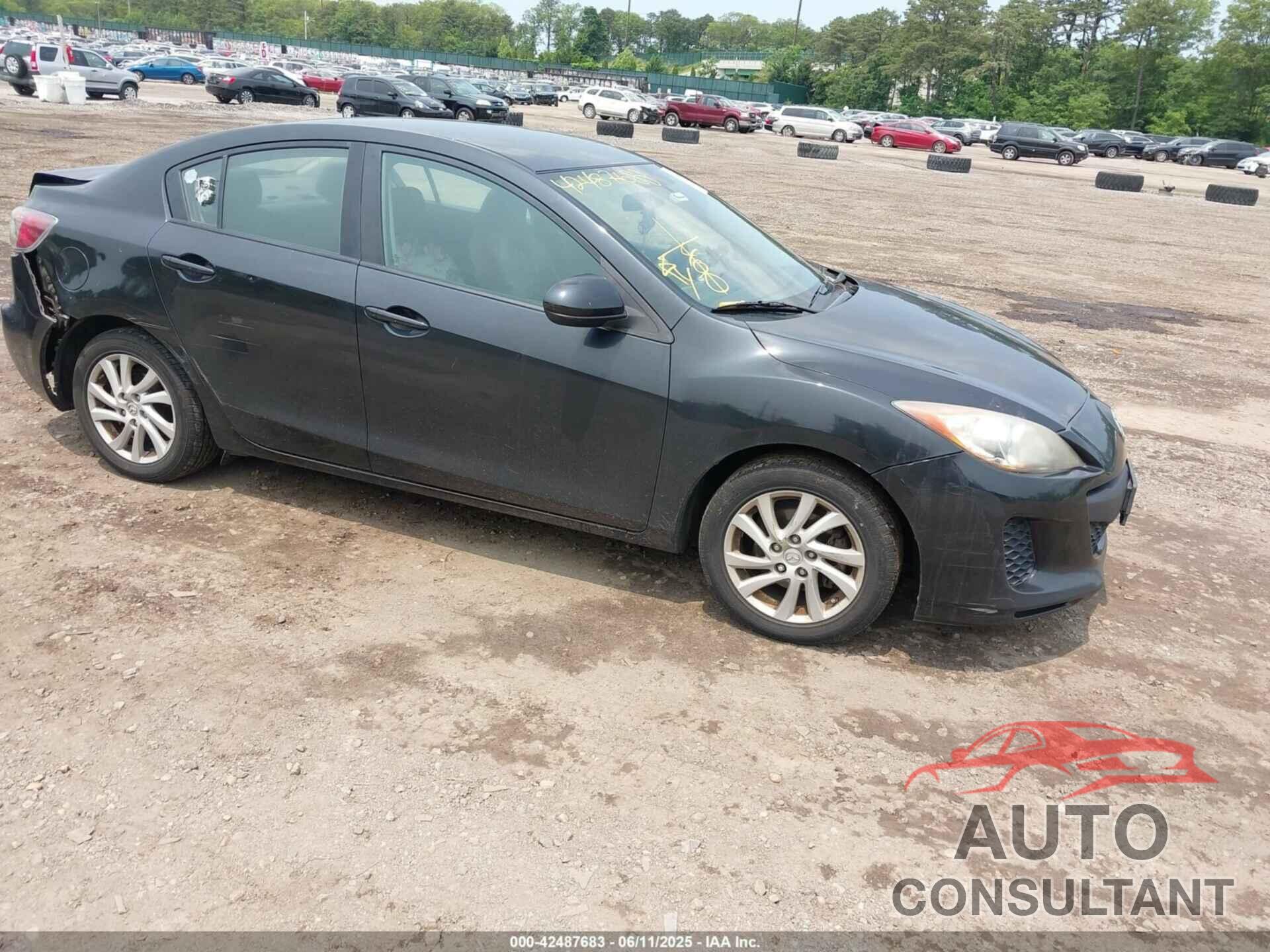 MAZDA MAZDA3 2012 - JM1BL1V83C1693665
