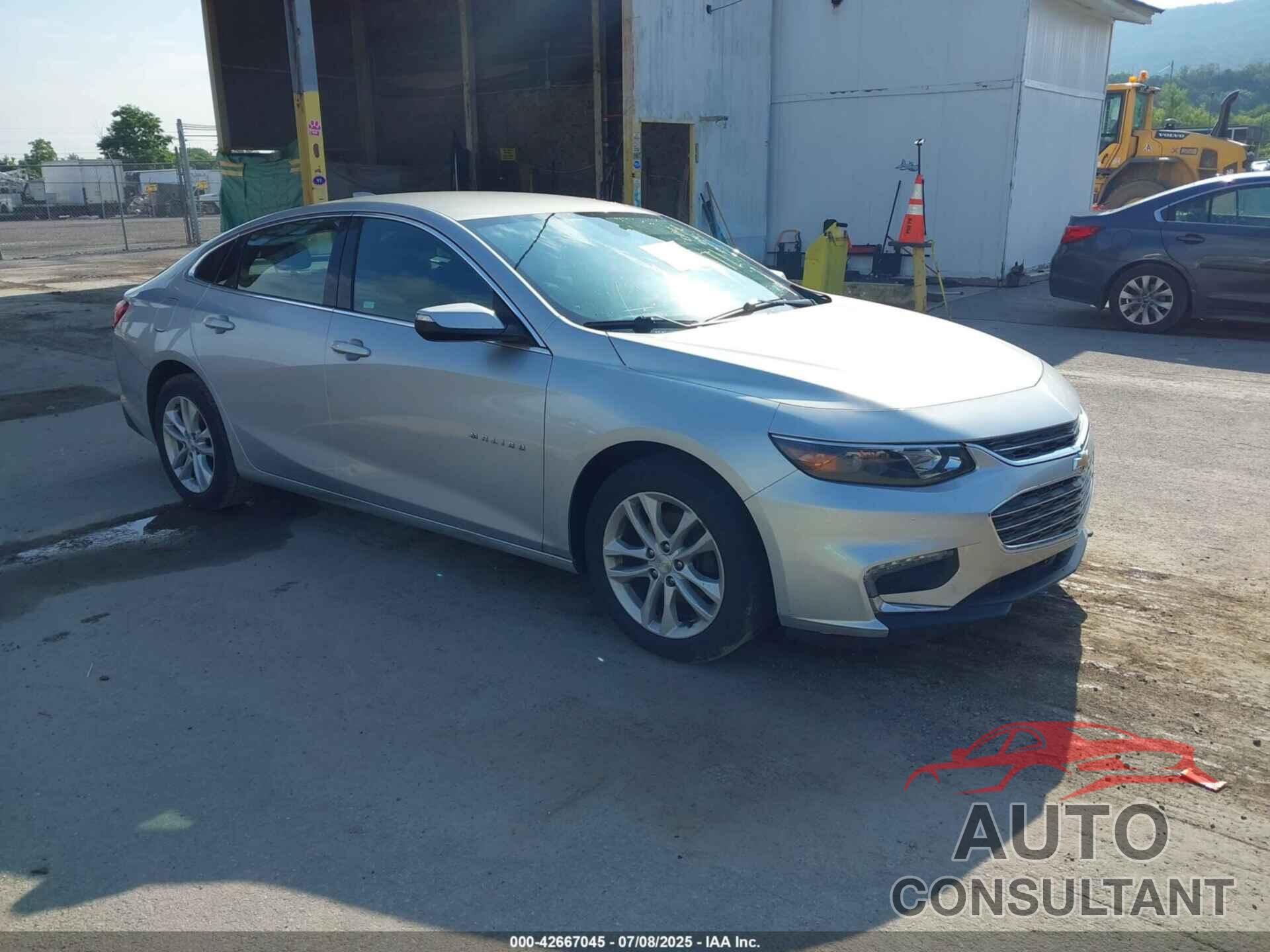 CHEVROLET MALIBU 2017 - 1G1ZE5ST0HF221435