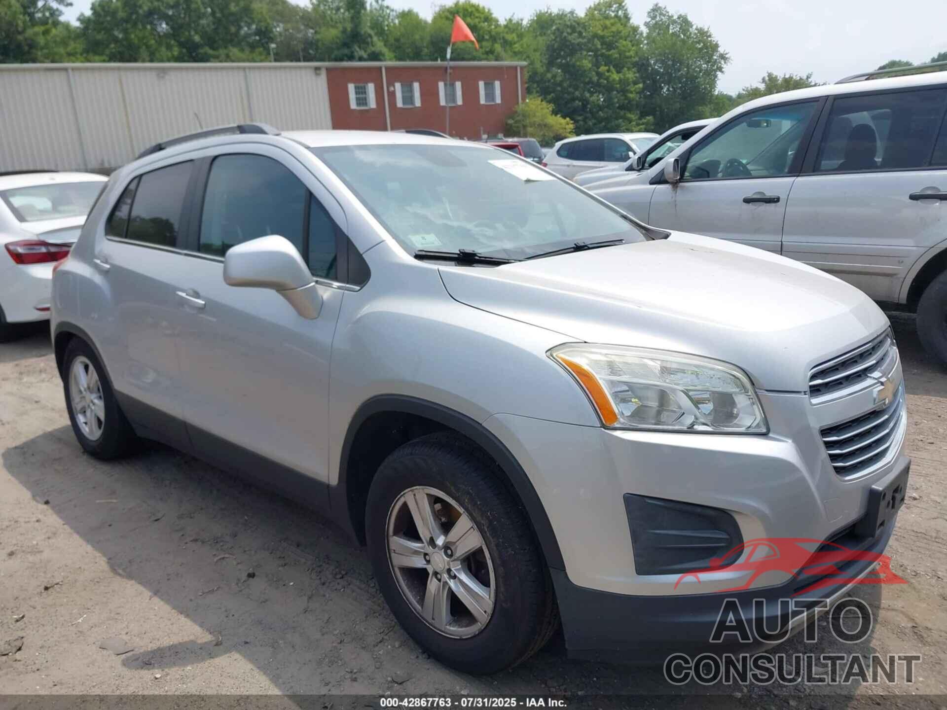 CHEVROLET TRAX 2015 - 3GNCJLSB8FL209189