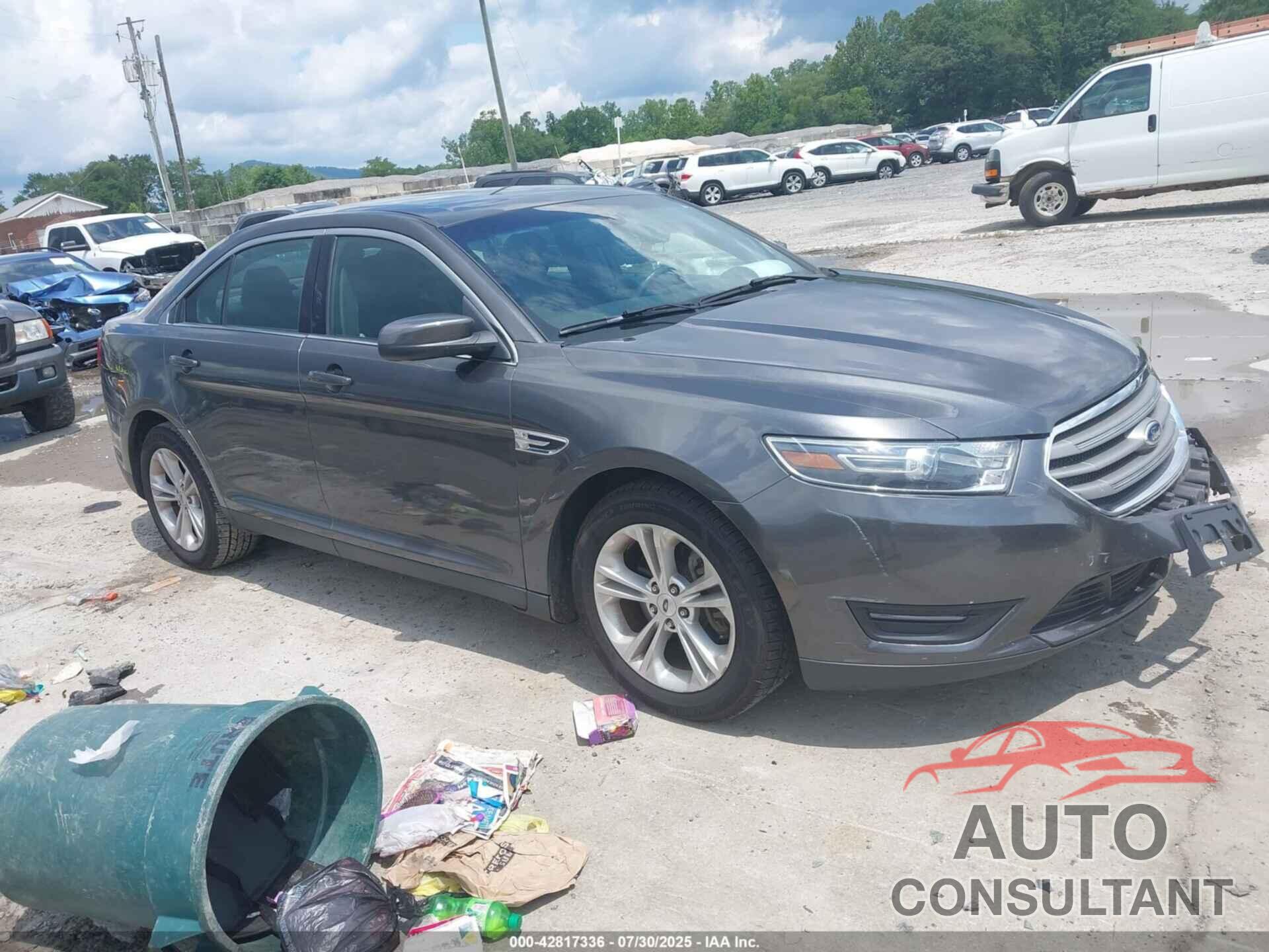 FORD TAURUS 2015 - 1FAHP2E86FG131559