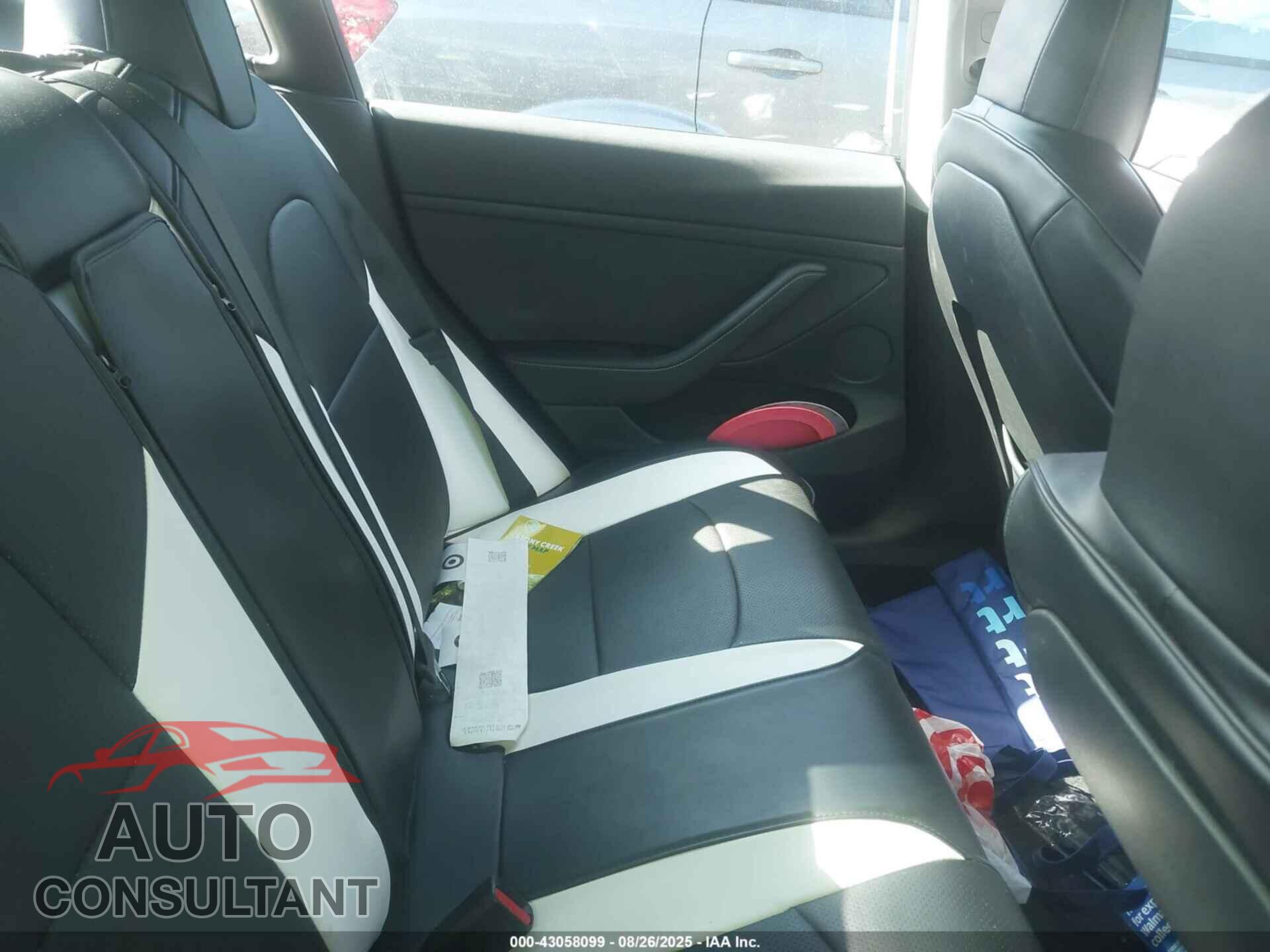 TESLA MODEL 3 2021 - 5YJ3E1EB9MF020074