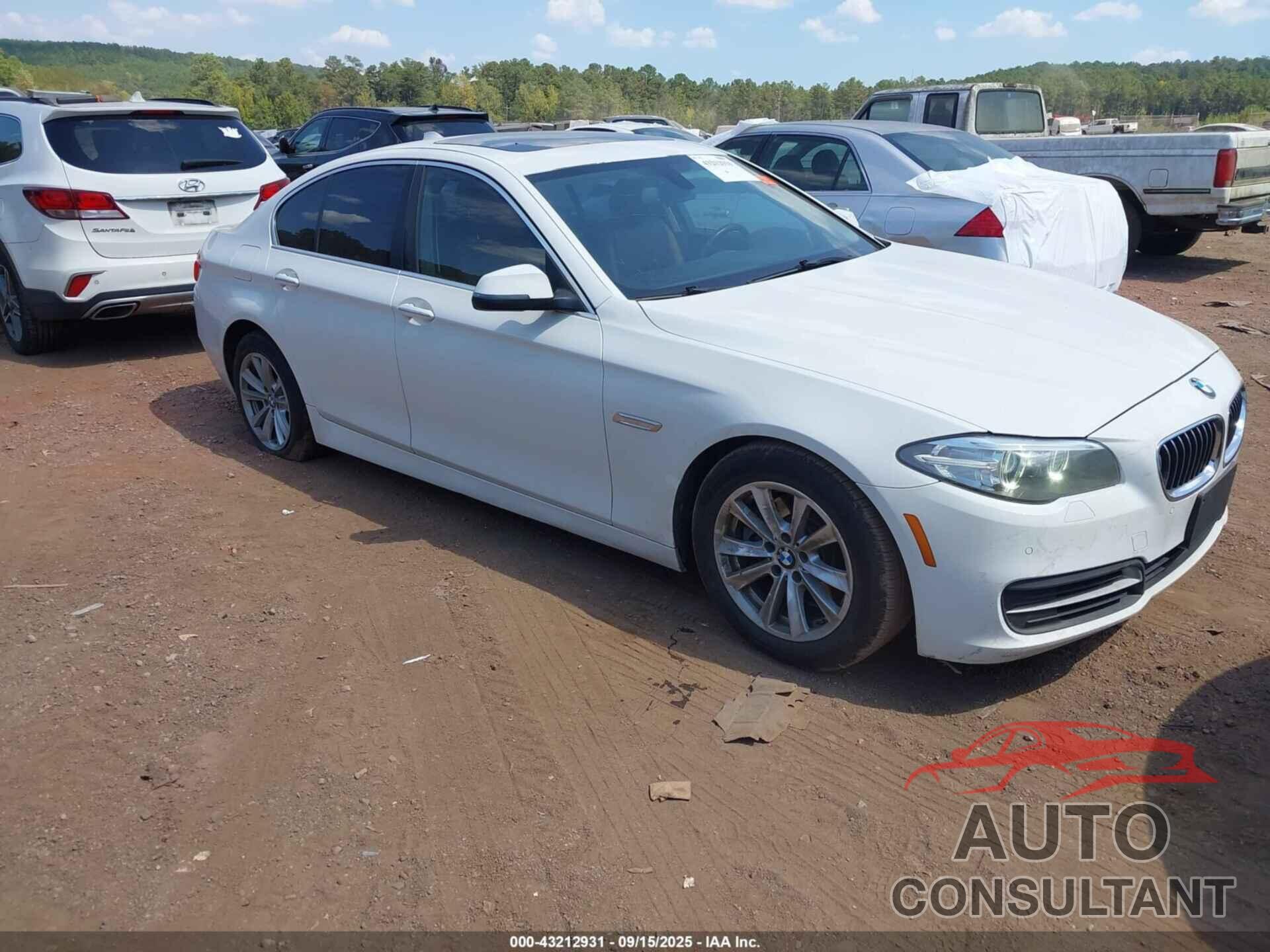 BMW 528I 2014 - WBA5A5C58ED508138