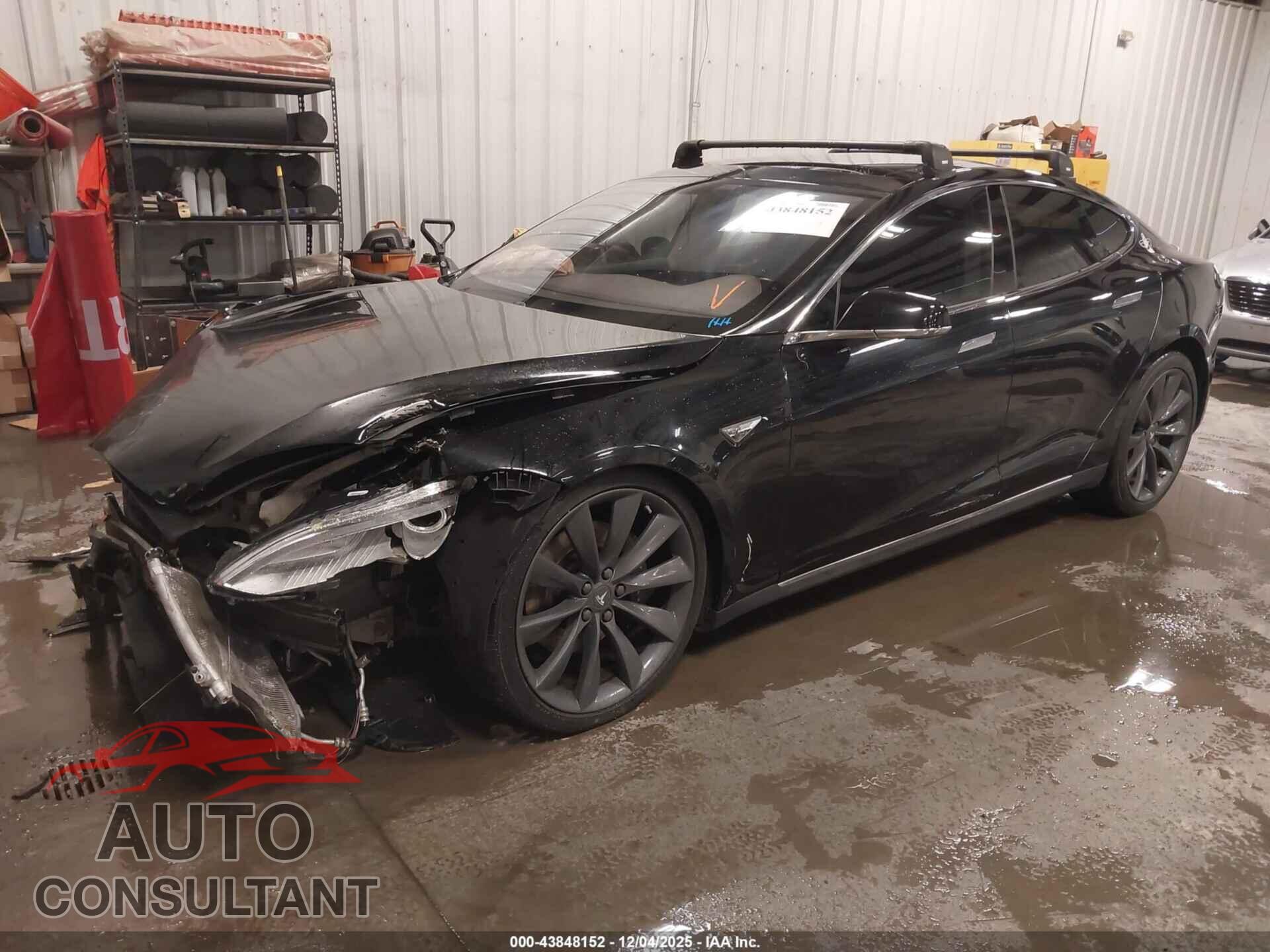 TESLA MODEL S 2013 - 5YJSA1DPXDFP14812