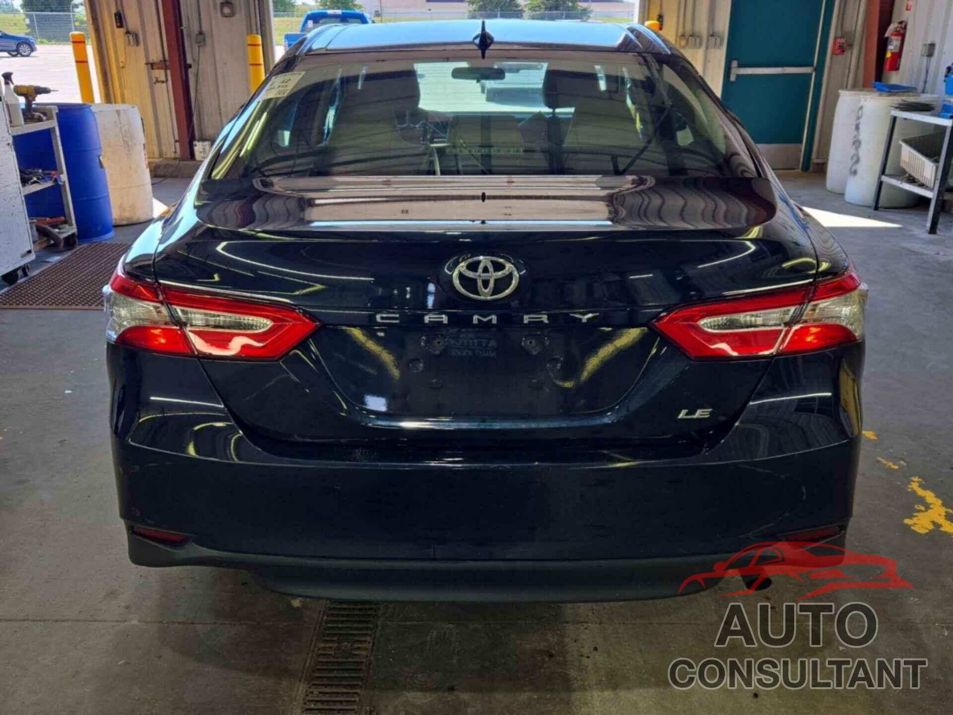 TOYOTA CAMRY 2020 - 4T1C11AK2LU369368