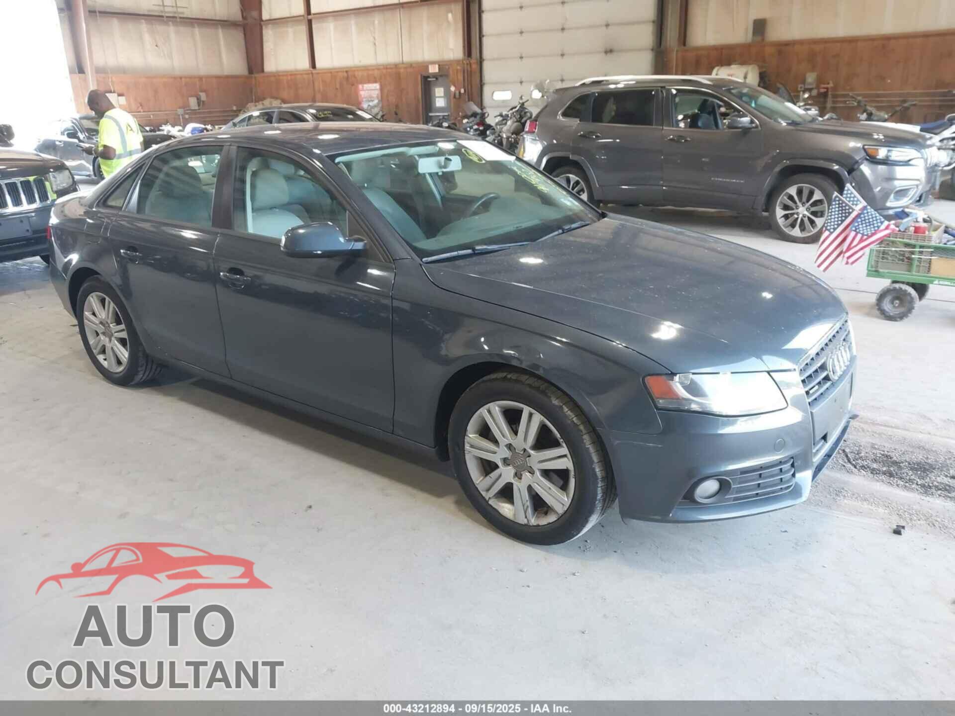 AUDI A4 2011 - WAUBFAFL6BN048751