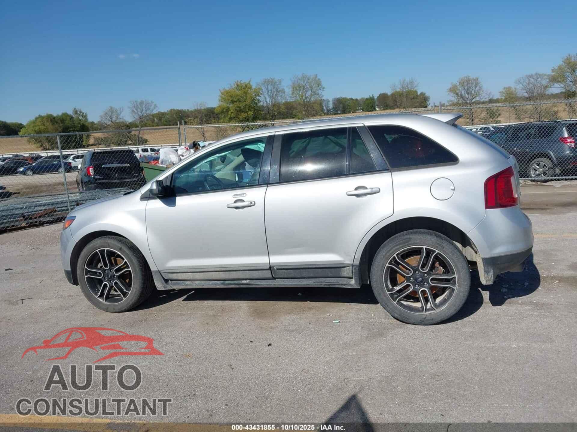 FORD EDGE 2013 - 2FMDK3J92DBA68200