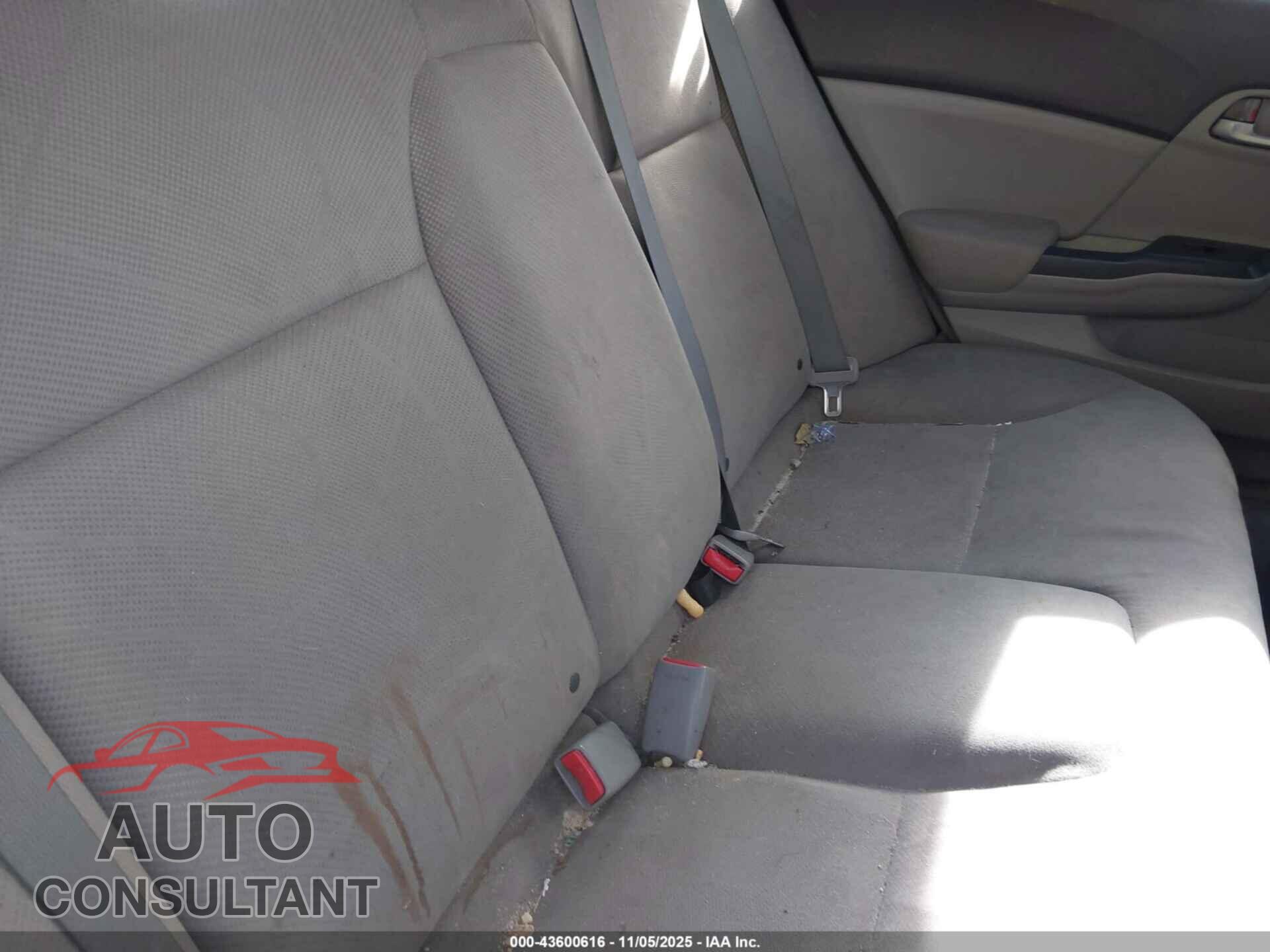 HONDA CIVIC 2012 - 19XFB2F55CE371752