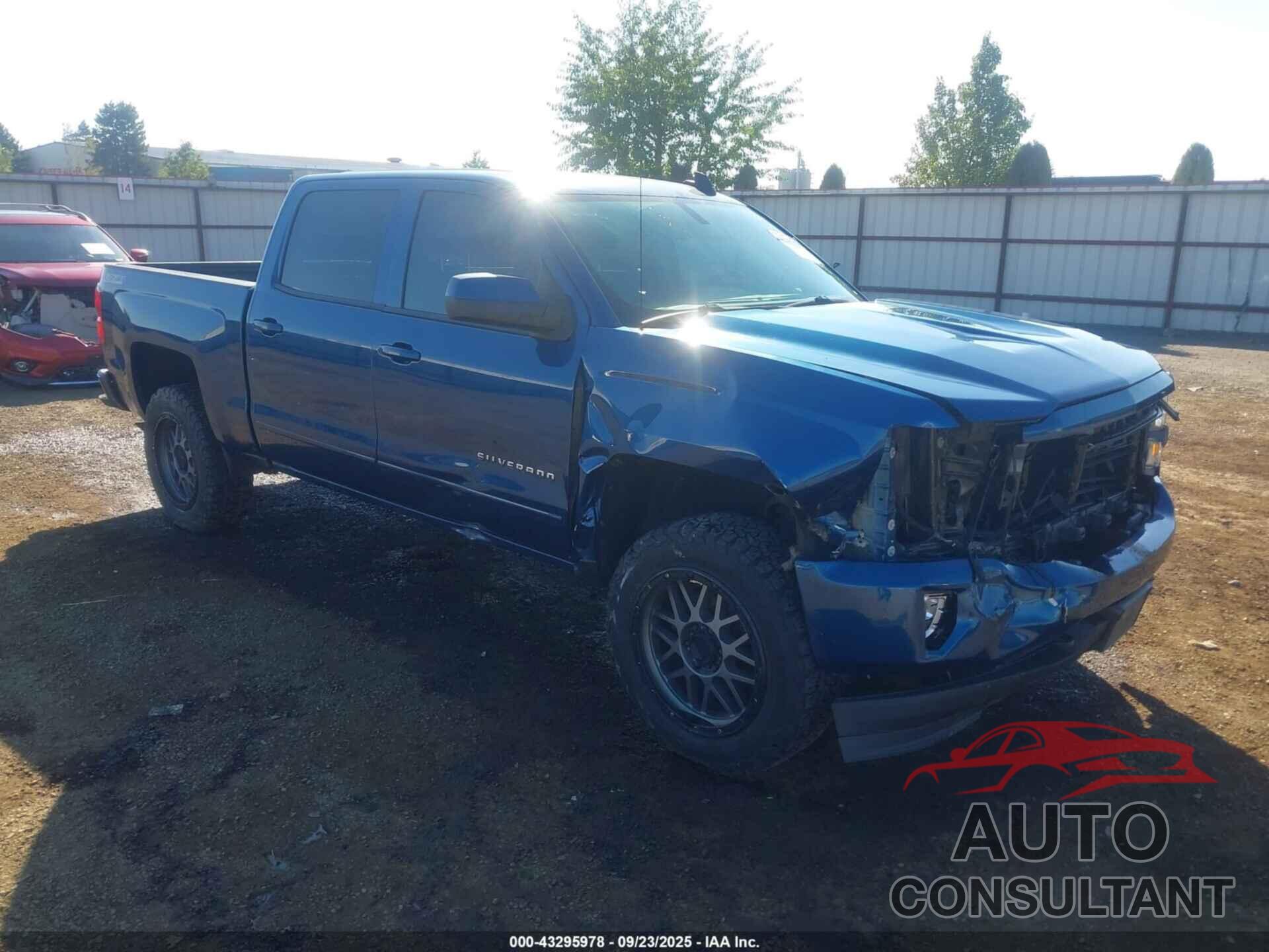 CHEVROLET SILVERADO 1500 2017 - 3GCUKREC2HG158432