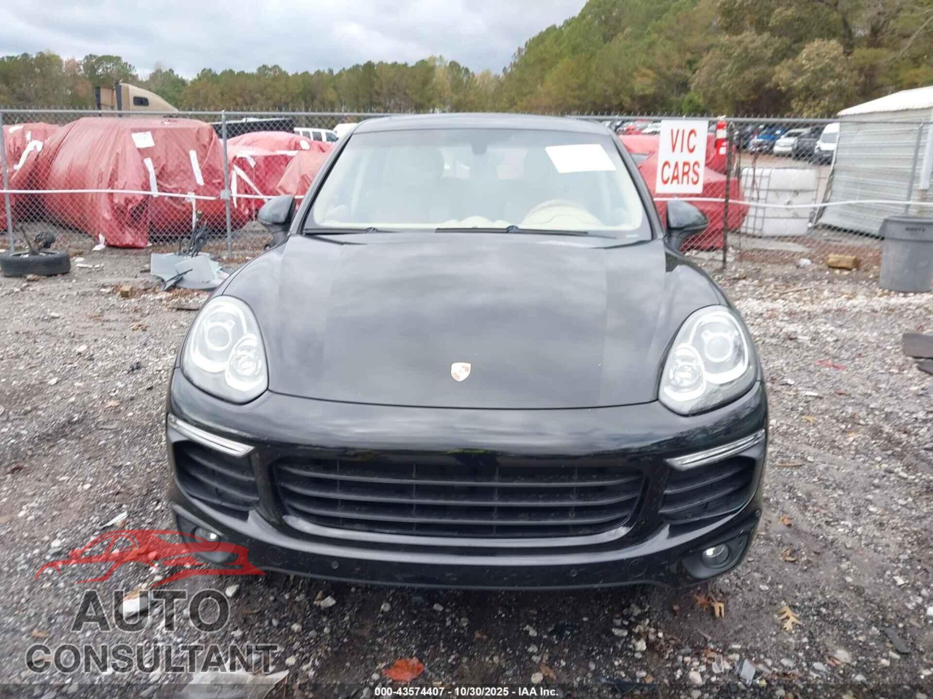 PORSCHE CAYENNE 2016 - WP1AA2A22GLA08072