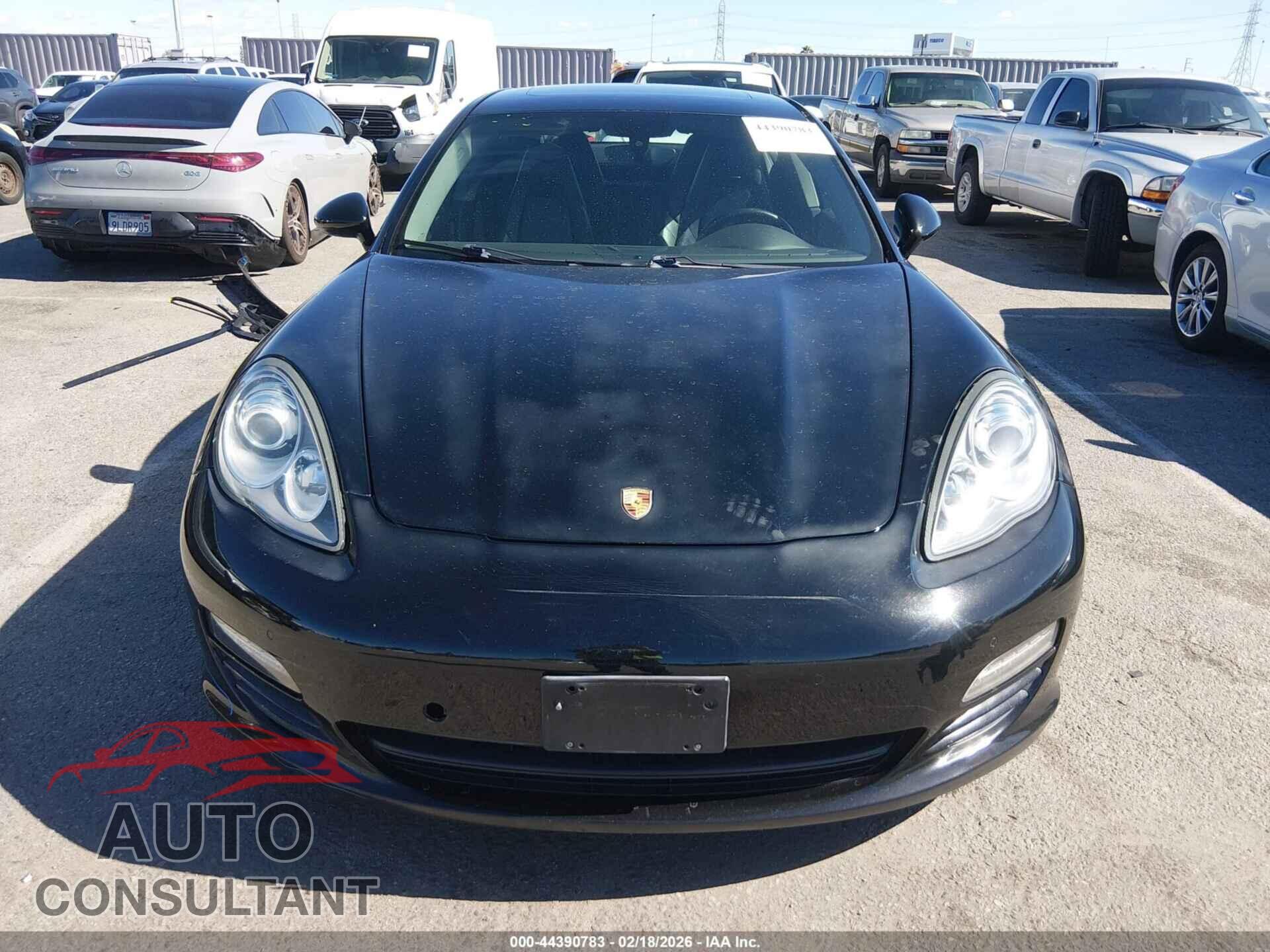 PORSCHE PANAMERA 2011 - WP0AA2A74BL012372