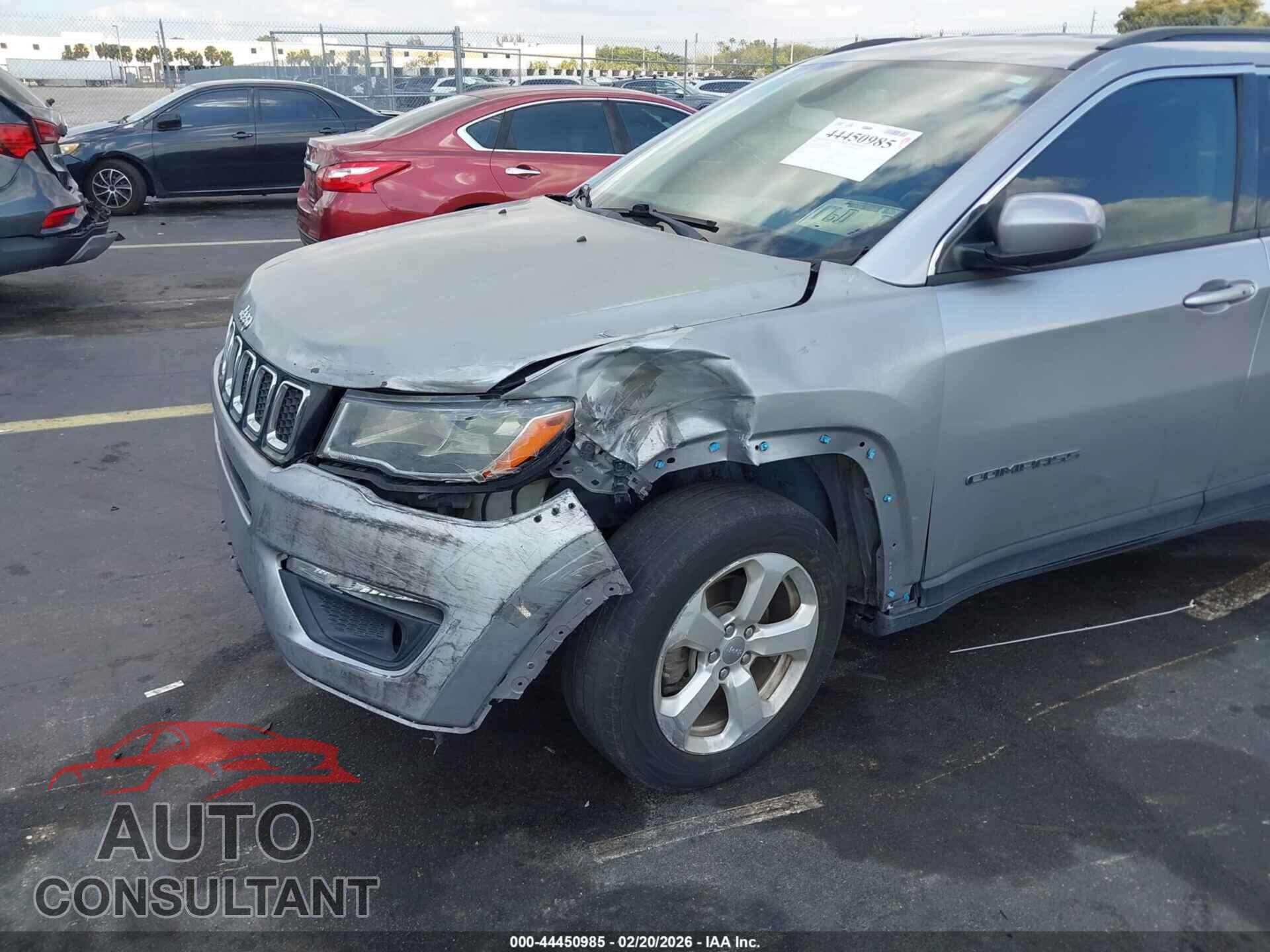 JEEP COMPASS 2019 - 3C4NJCBB3KT655147