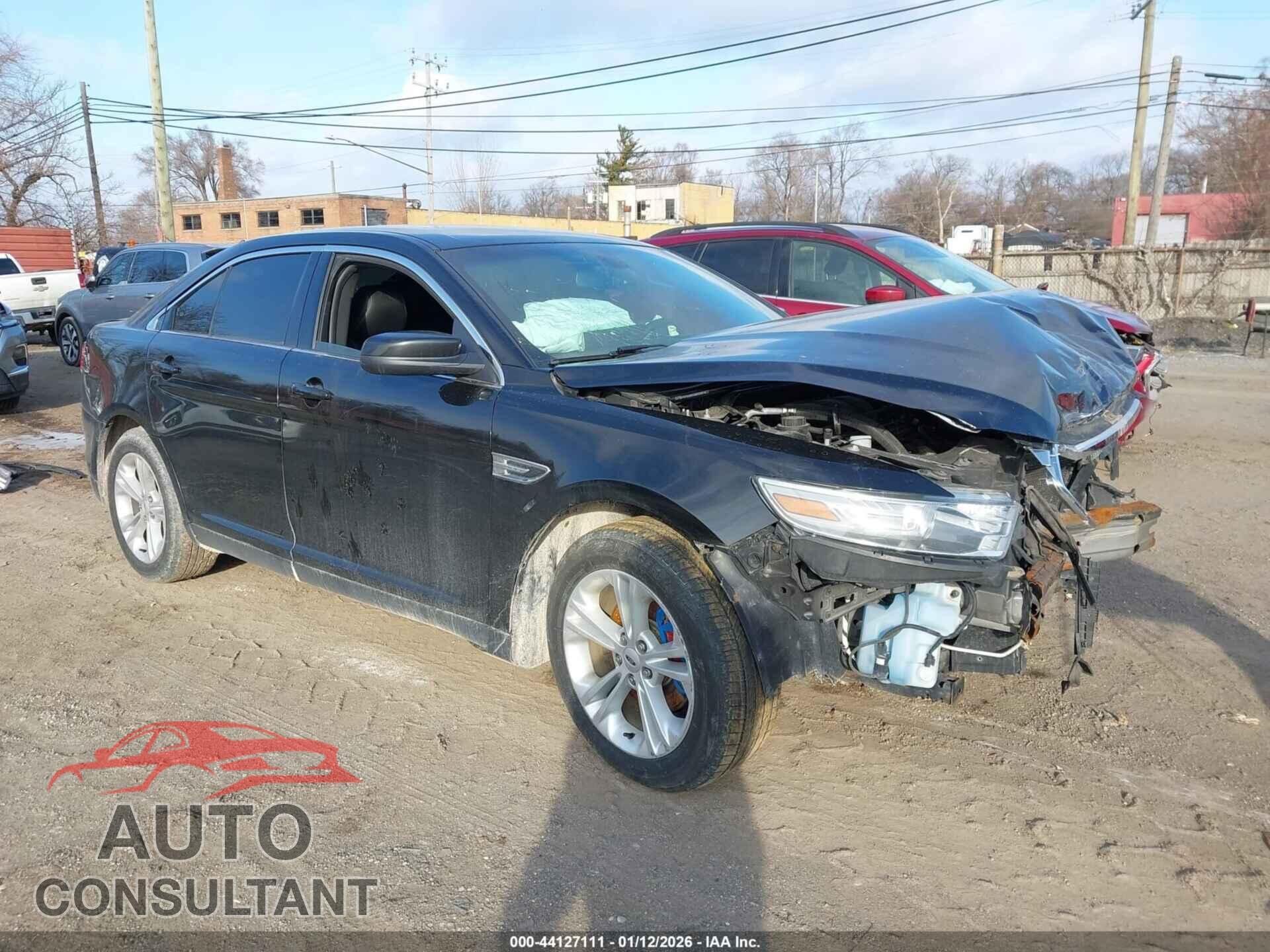 FORD TAURUS 2013 - 1FAHP2E82DG123777