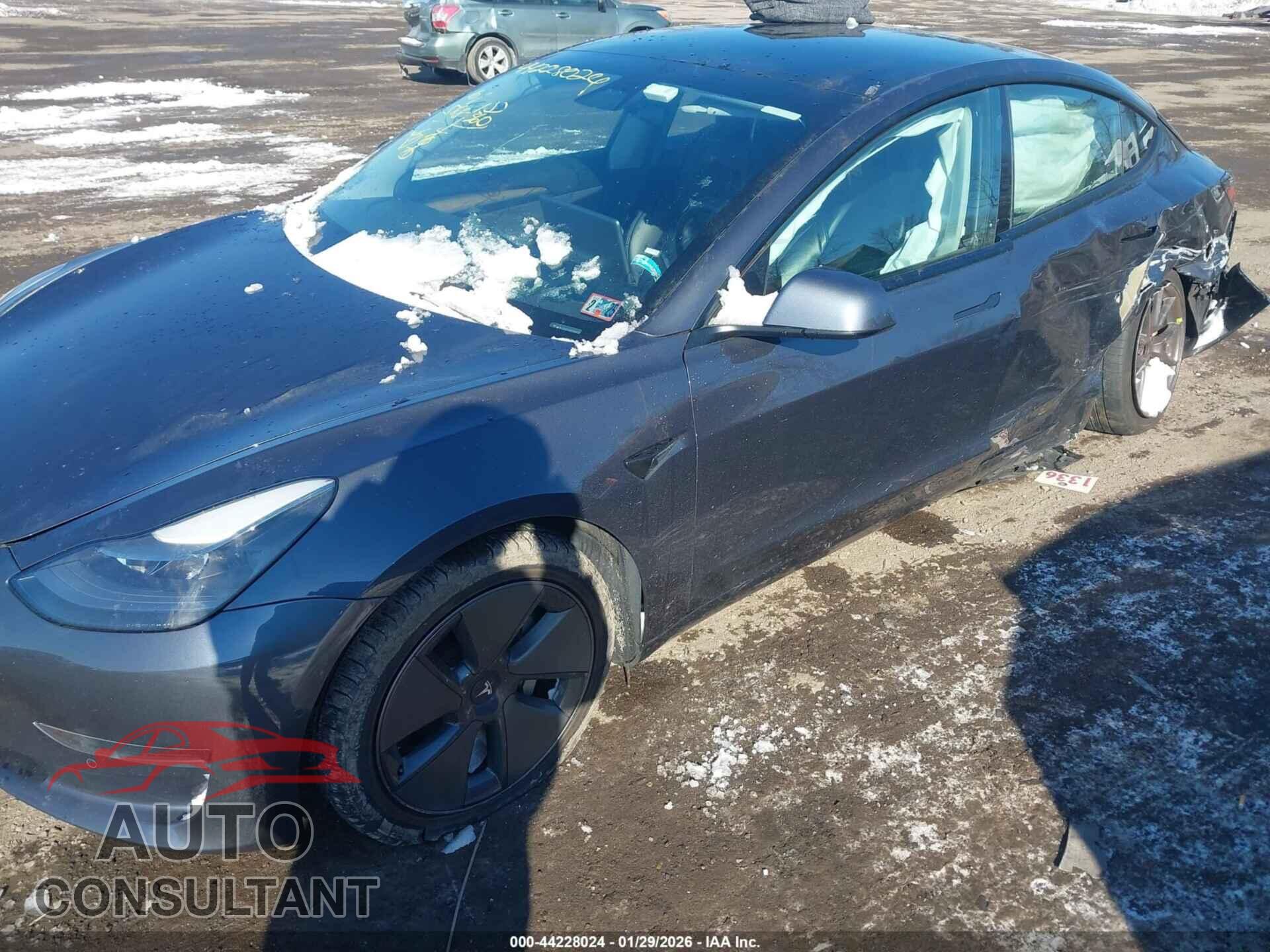 TESLA MODEL 3 2021 - 5YJ3E1EA7MF089076