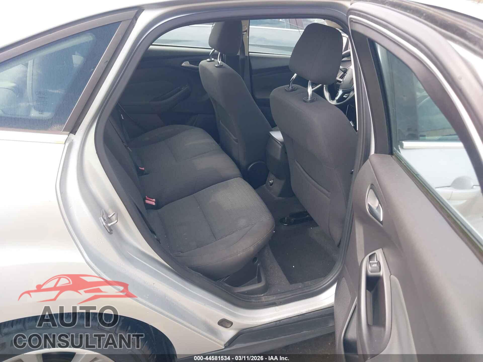 FORD FOCUS 2012 - 1FAHP3H23CL169671