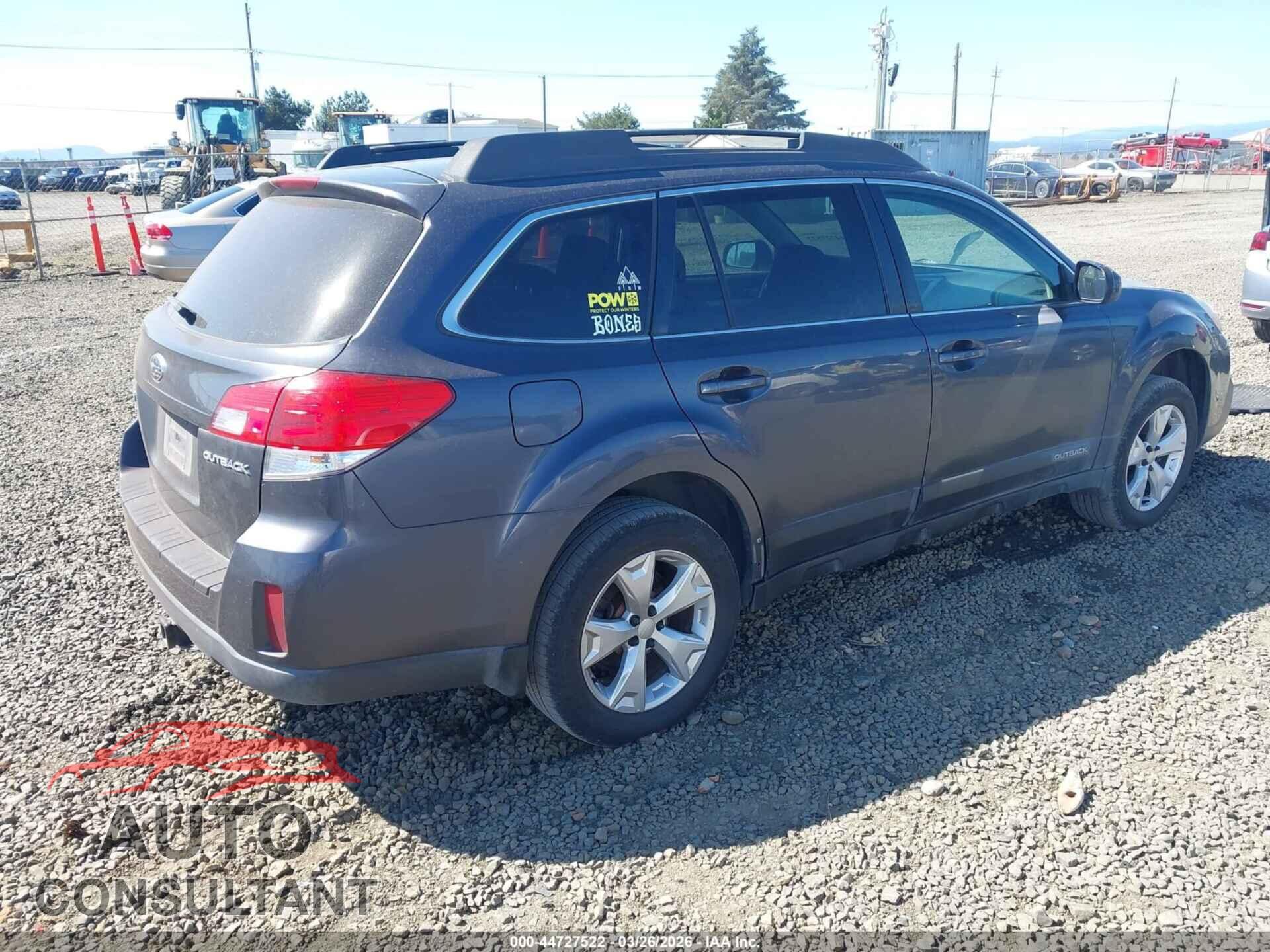 SUBARU OUTBACK 2013 - 4S4BRCCC1D3290657