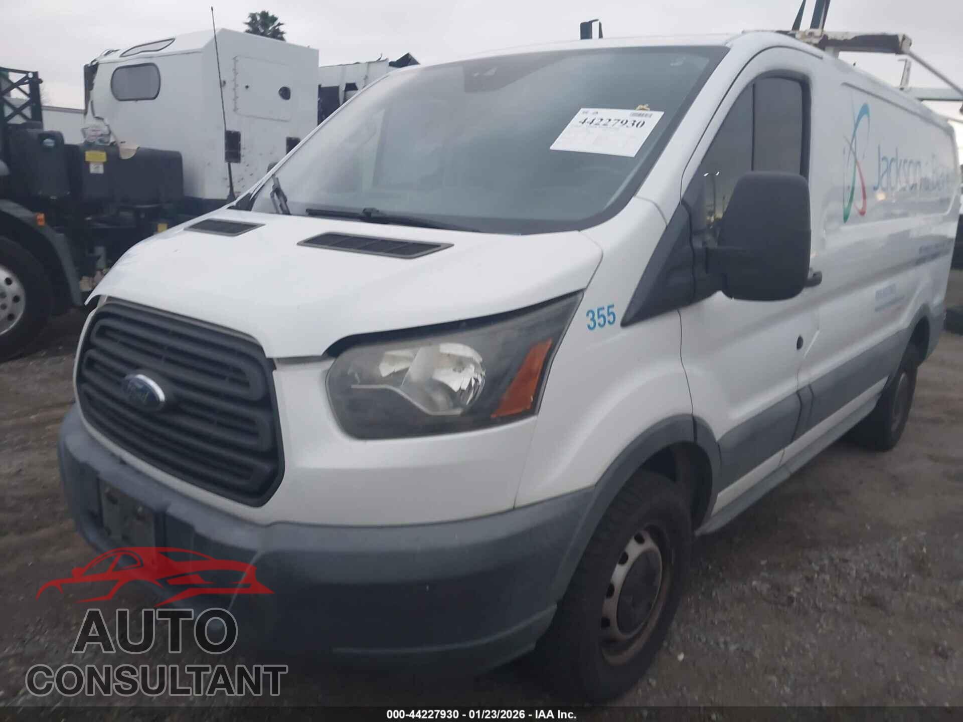 FORD TRANSIT-250 2017 - 1FTYR1YM2HKB04480