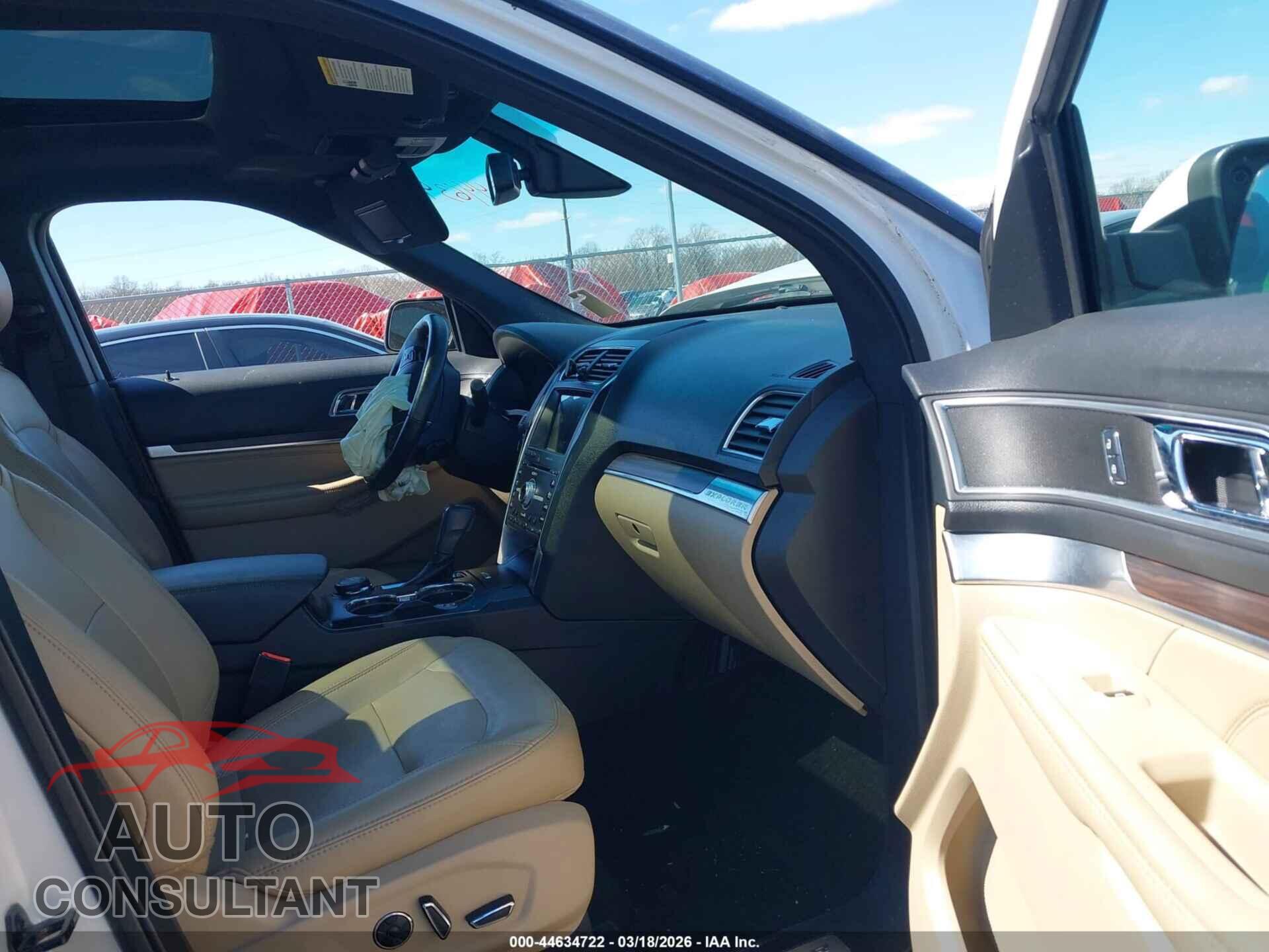 FORD EXPLORER 2017 - 1FM5K8FH3HGC08366