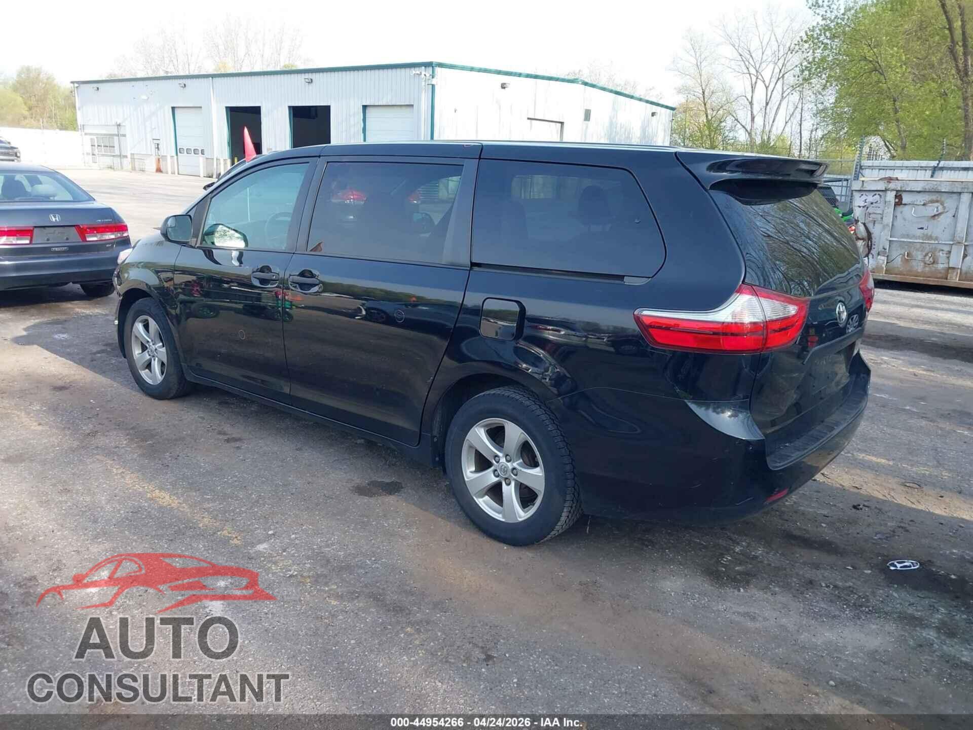 TOYOTA SIENNA 2017 - 5TDZZ3DC5HS887560