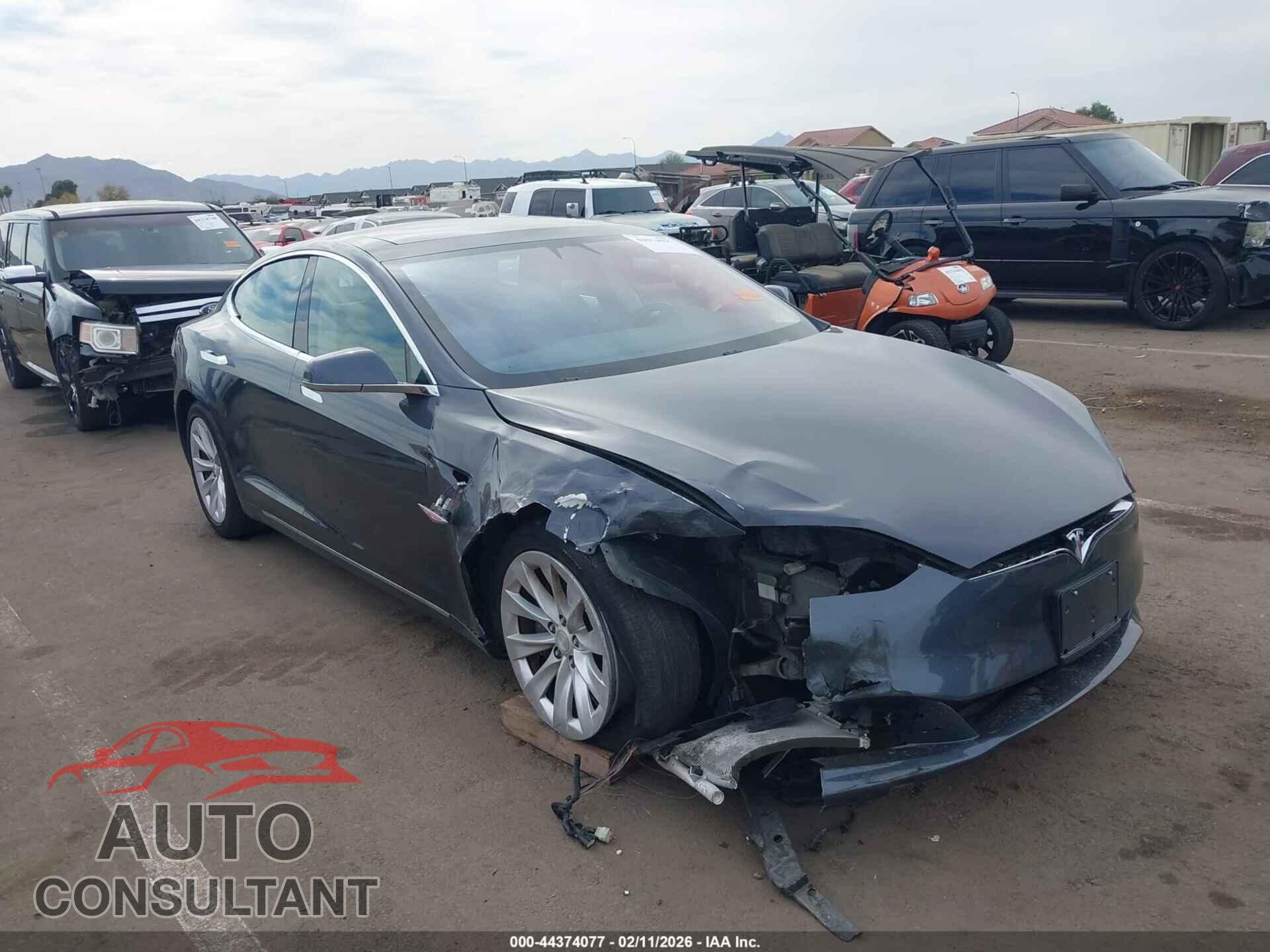 TESLA MODEL S 2017 - 5YJSA1E18HF190981