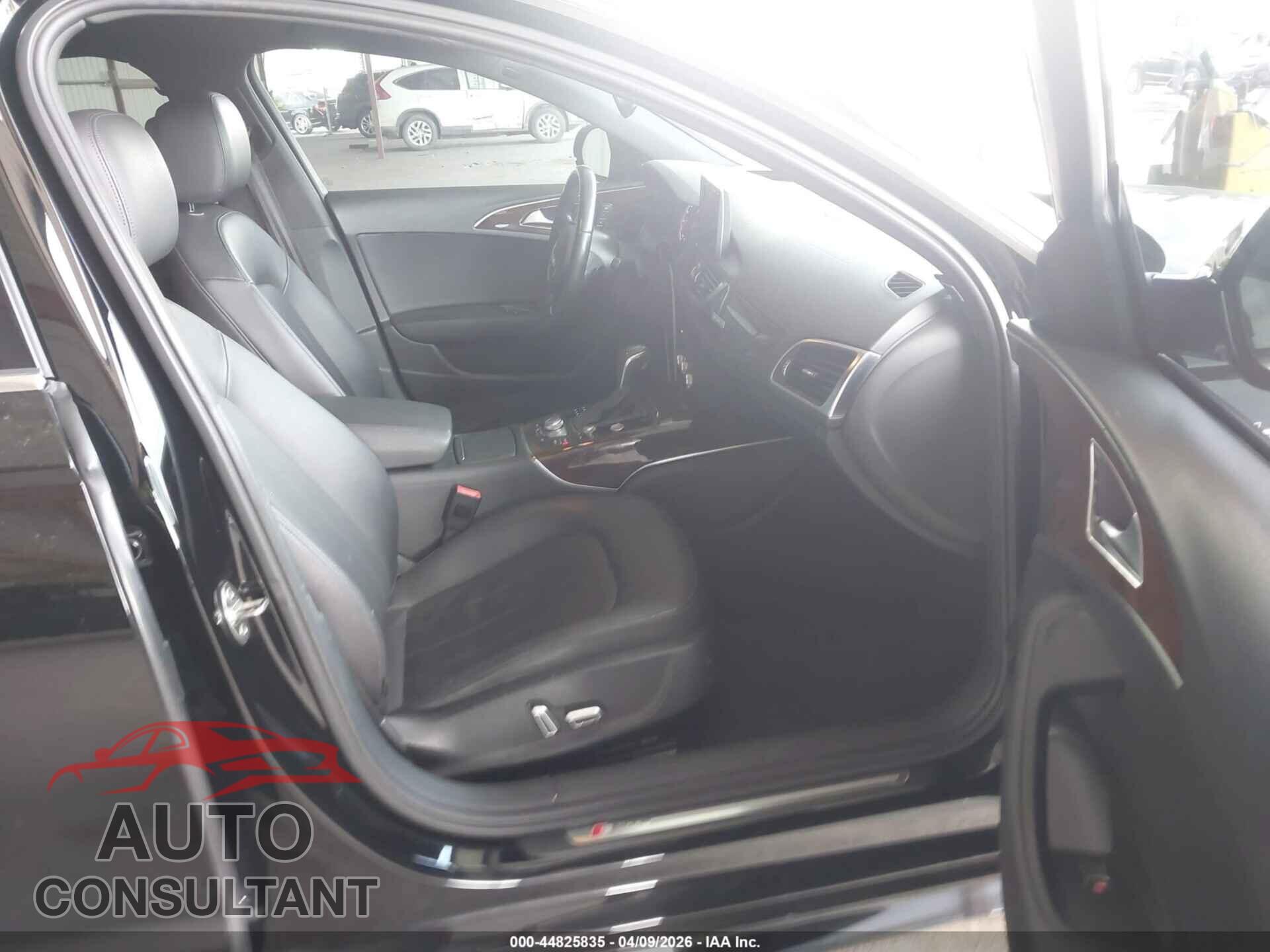 AUDI A6 2016 - WAUFGAFC9GN015569