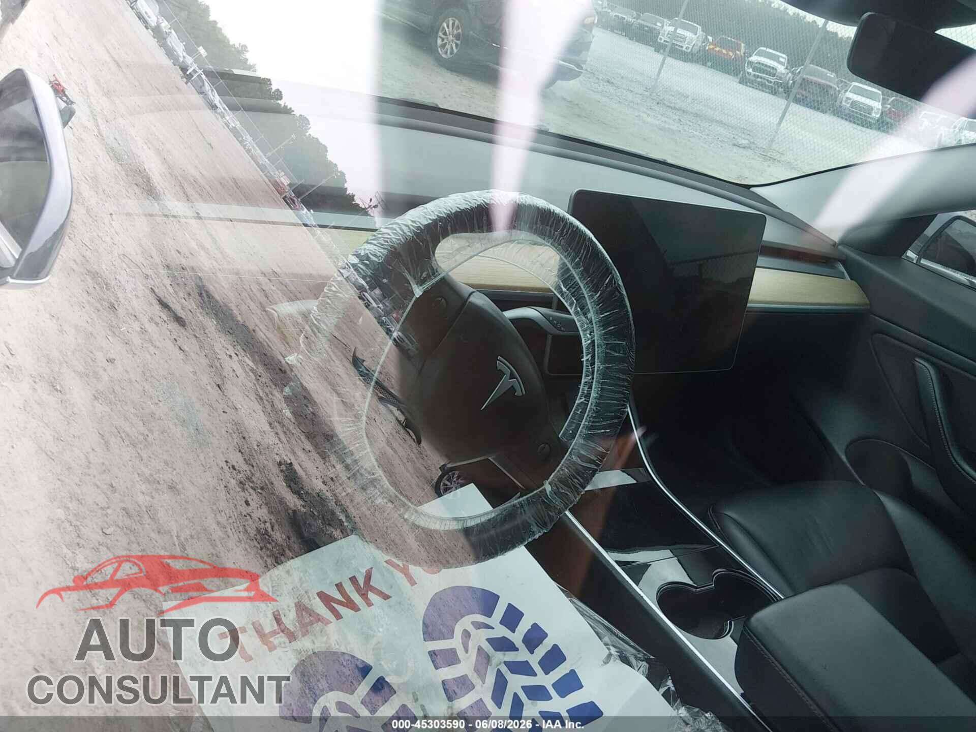 TESLA MODEL 3 2018 - 5YJ3E1EA2JF032005
