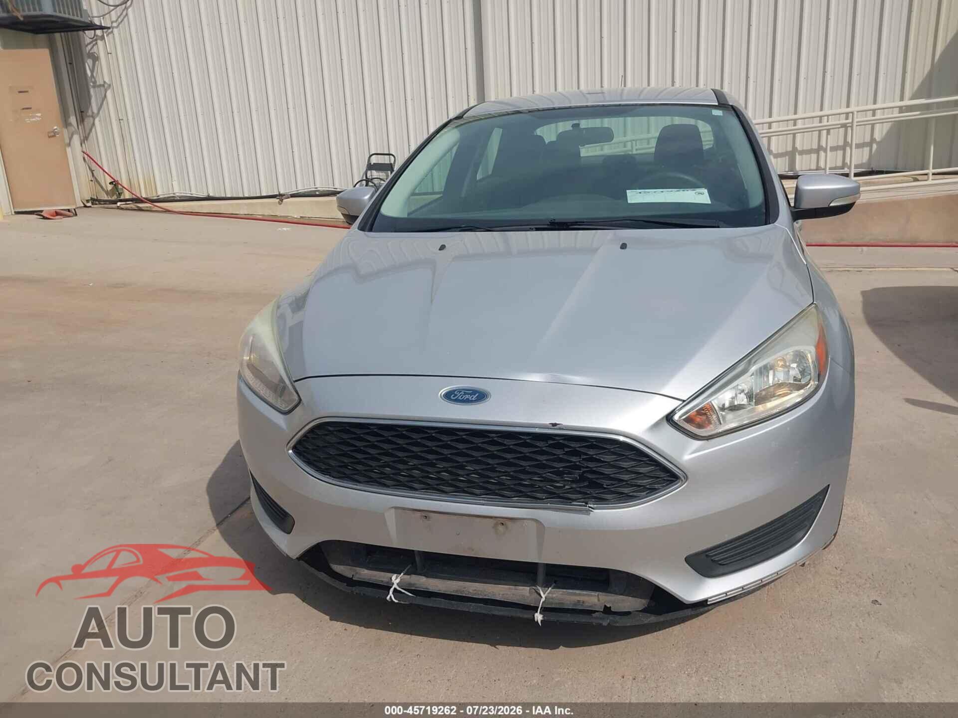 FORD FOCUS 2017 - 1FADP3F24HL288435
