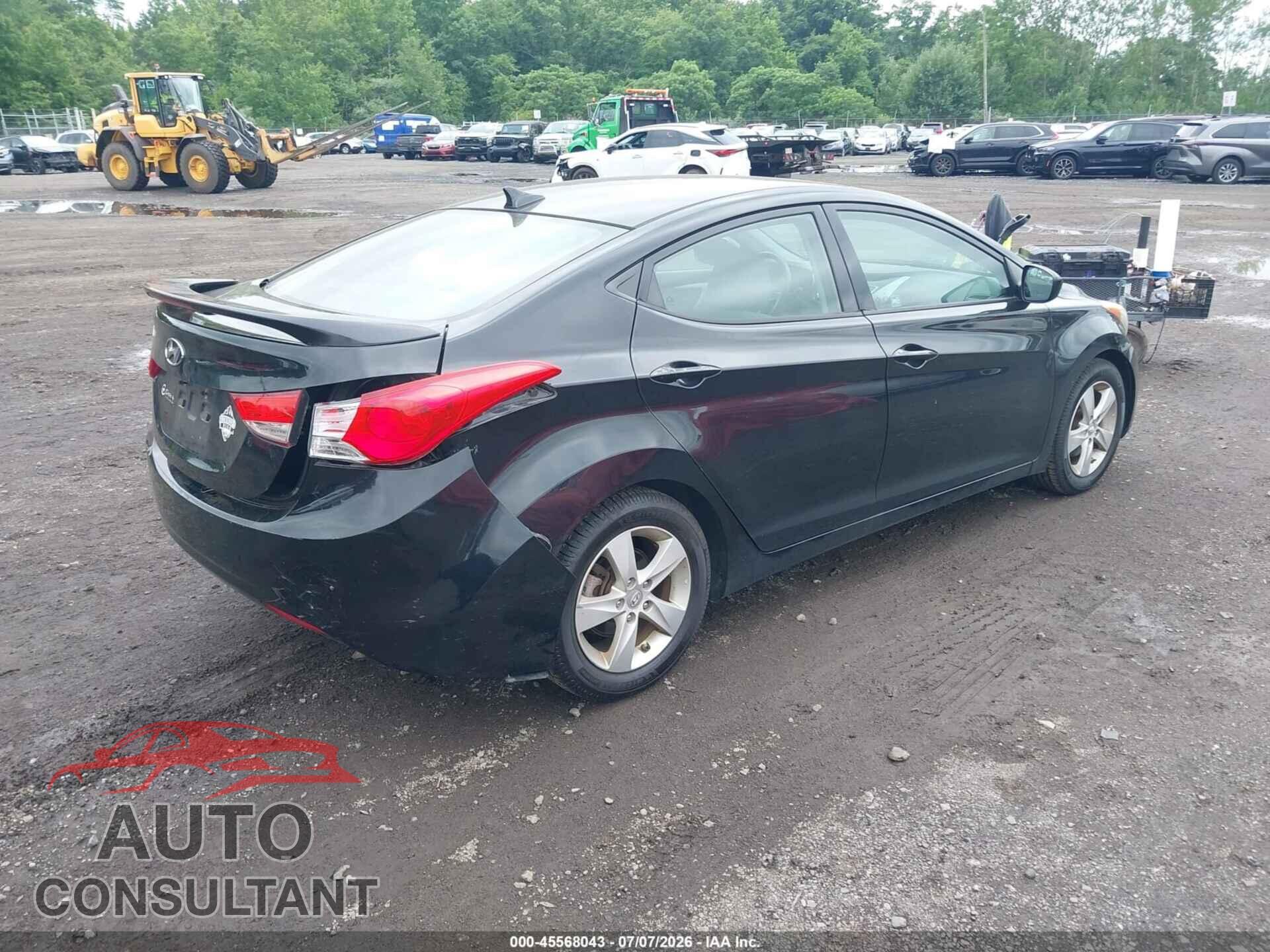 HYUNDAI ELANTRA 2013 - 5NPDH4AE1DH377148
