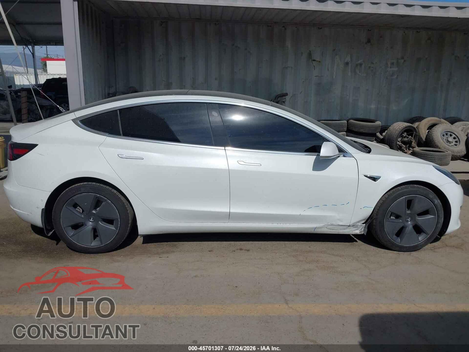 TESLA MODEL 3 2020 - 5YJ3E1EA8LF658743