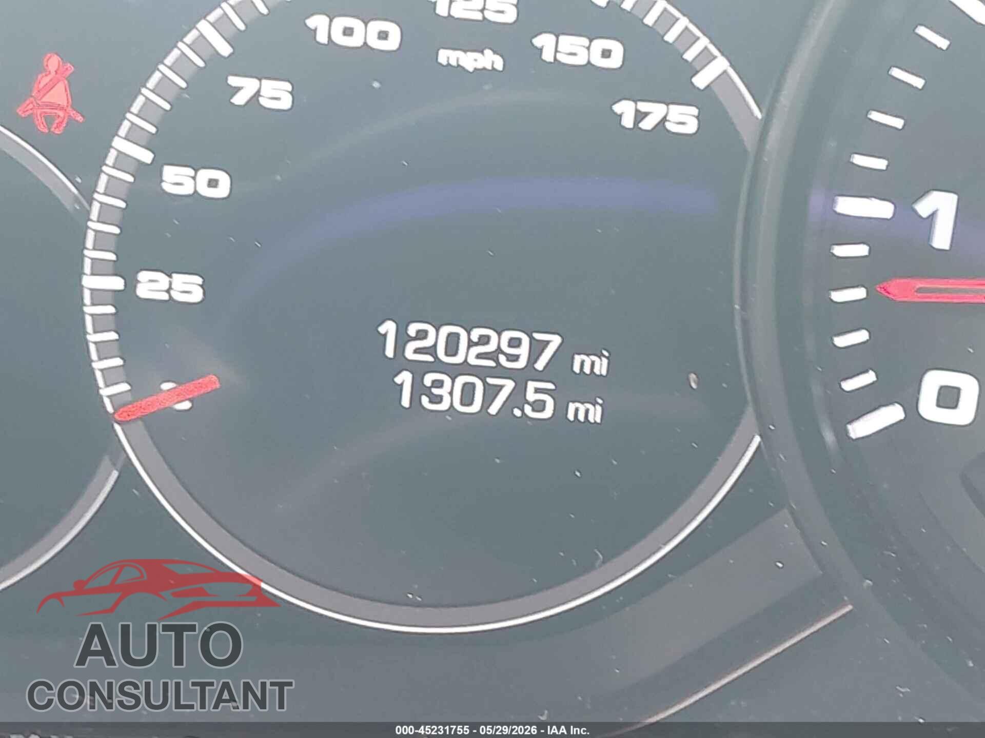 PORSCHE CAYENNE 2020 - WP1AA2AY2LDA05133