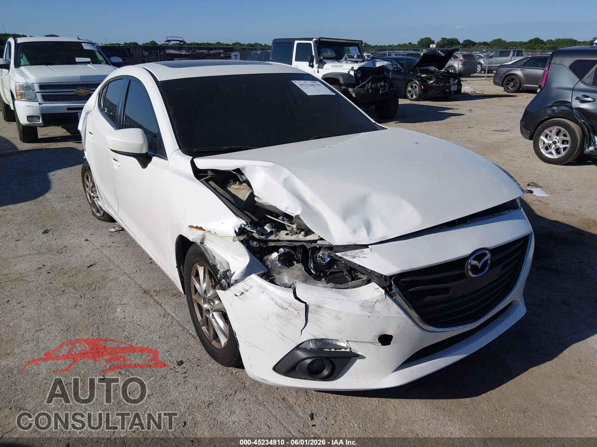 MAZDA MAZDA3 2016 - JM1BM1W78G1307296