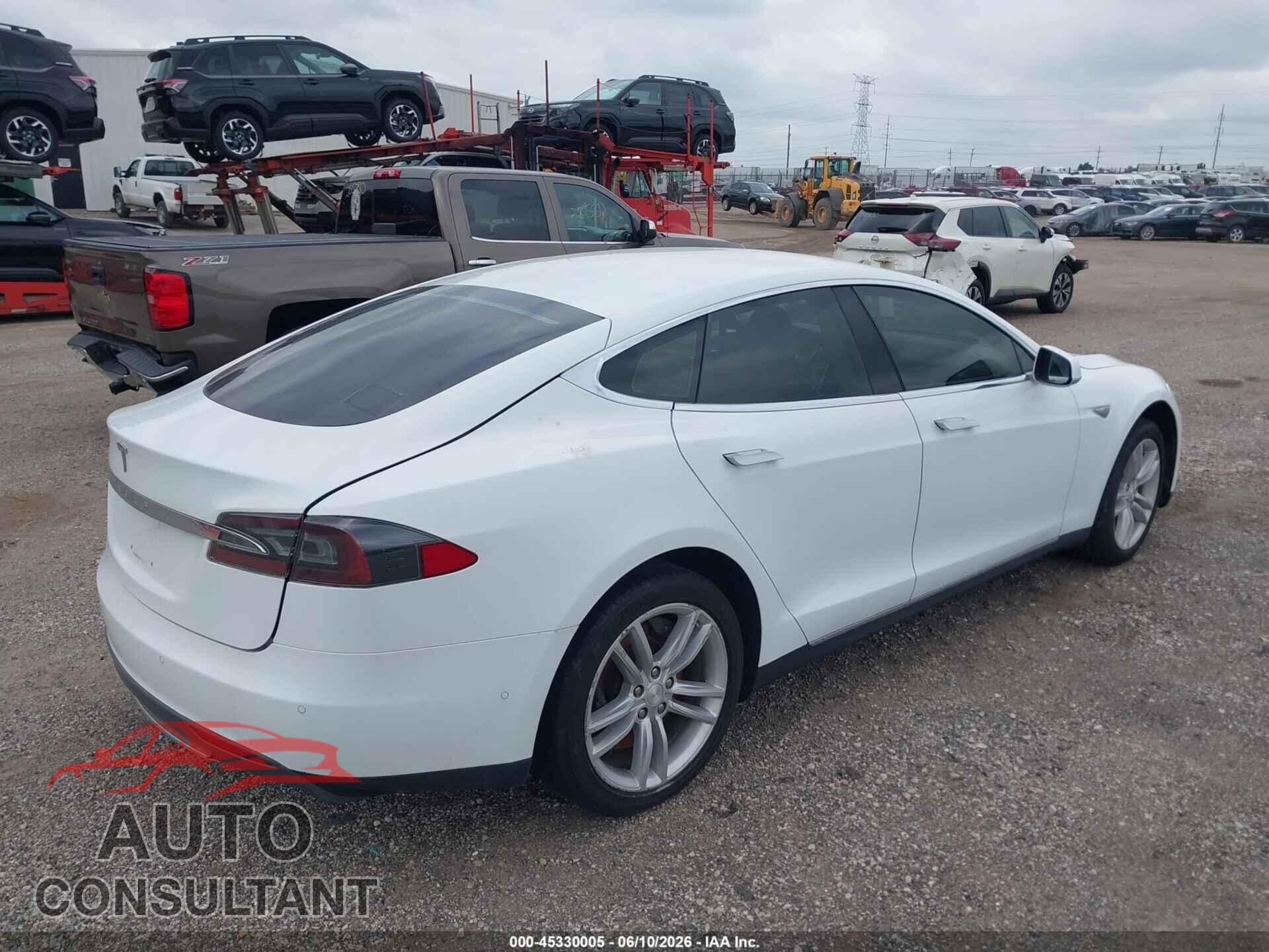 TESLA MODEL S 2014 - 5YJSA1S17EFP62123