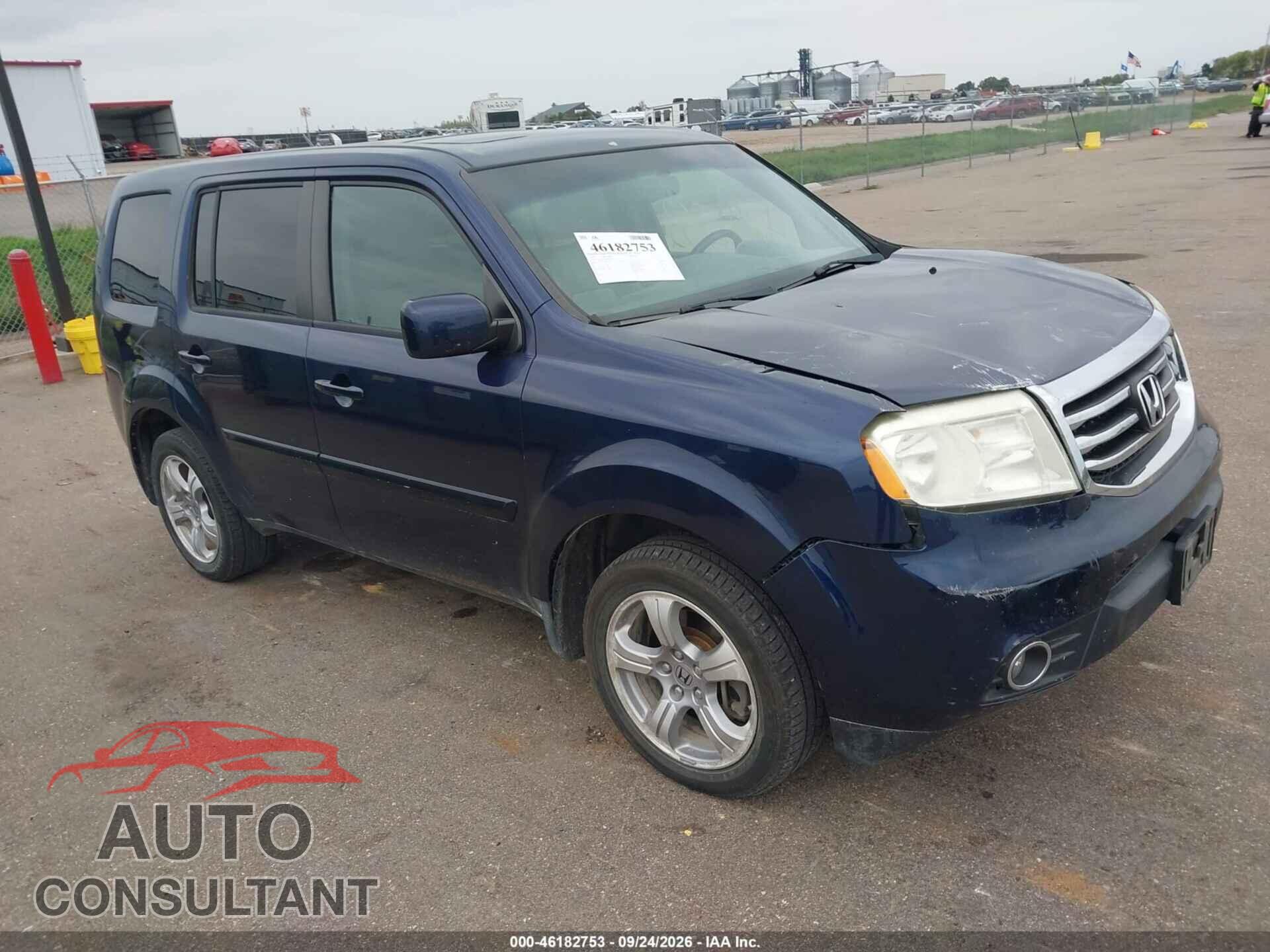 HONDA PILOT 2013 - 5FNYF4H52DB045795
