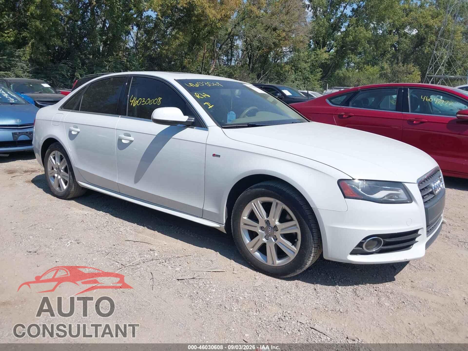 AUDI A4 2012 - WAUFFBFL4CA115413