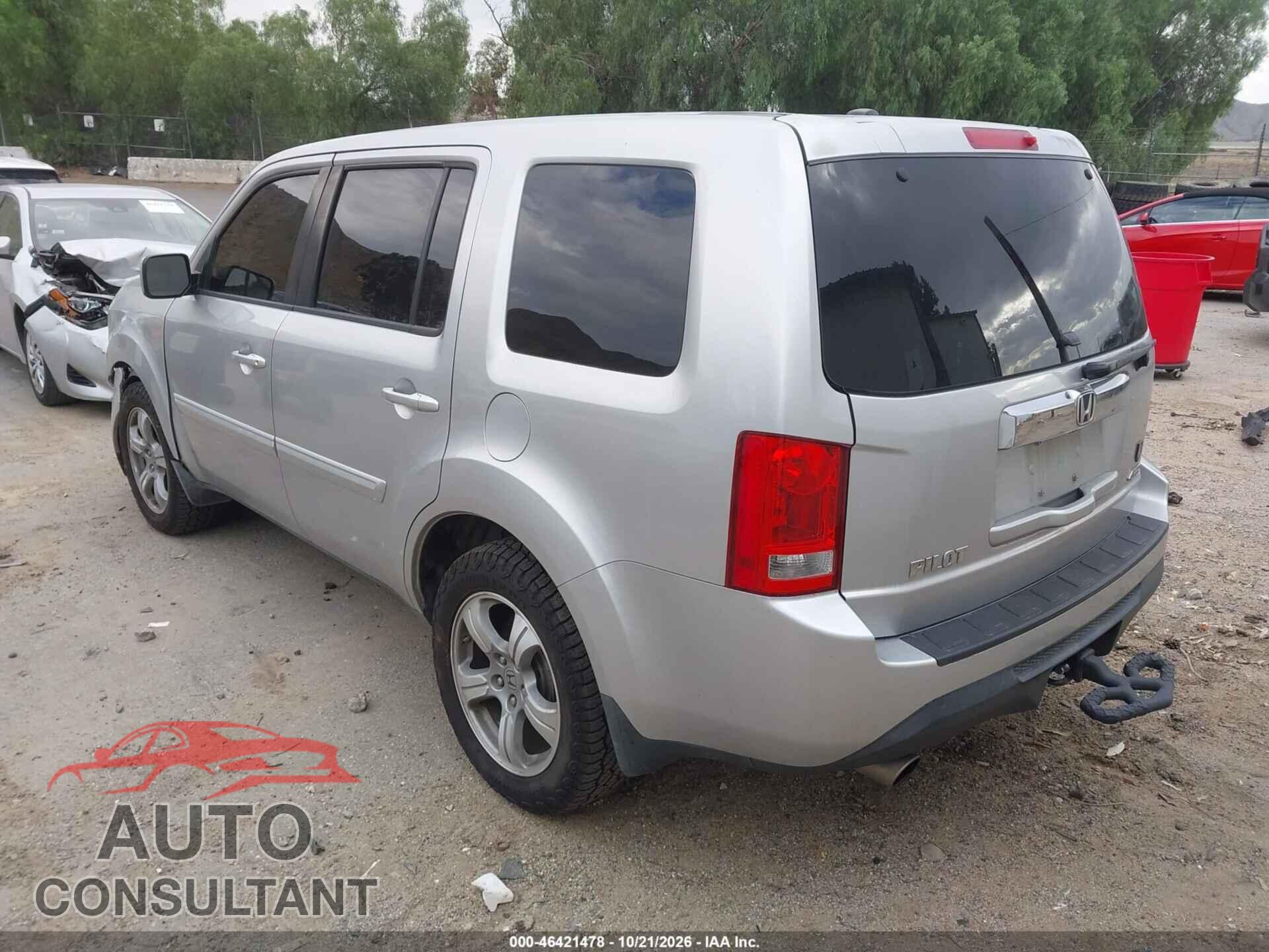 HONDA PILOT 2013 - 5FNYF4H55DB055480