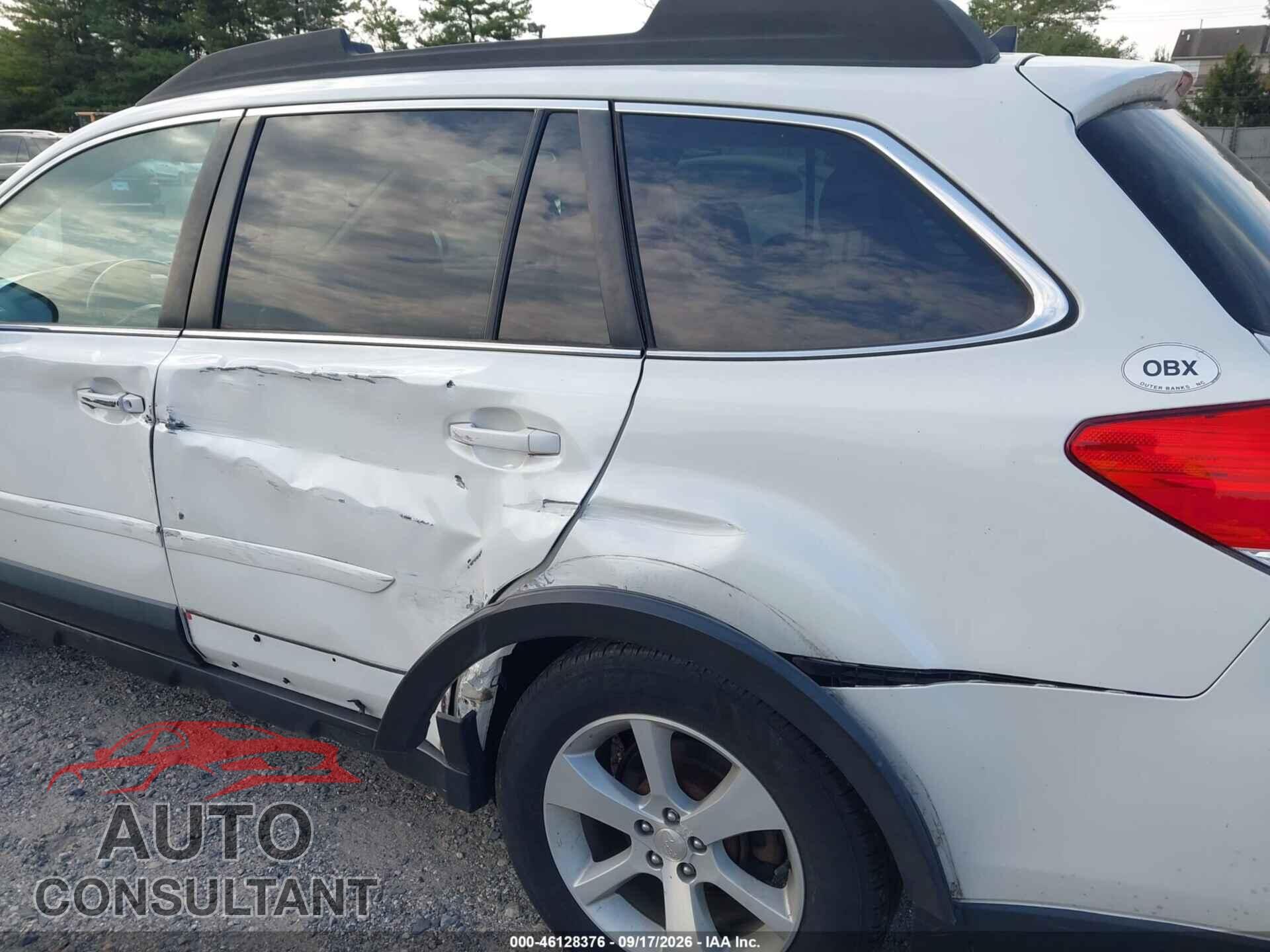 SUBARU OUTBACK 2014 - 4S4BRBLC4E3328121