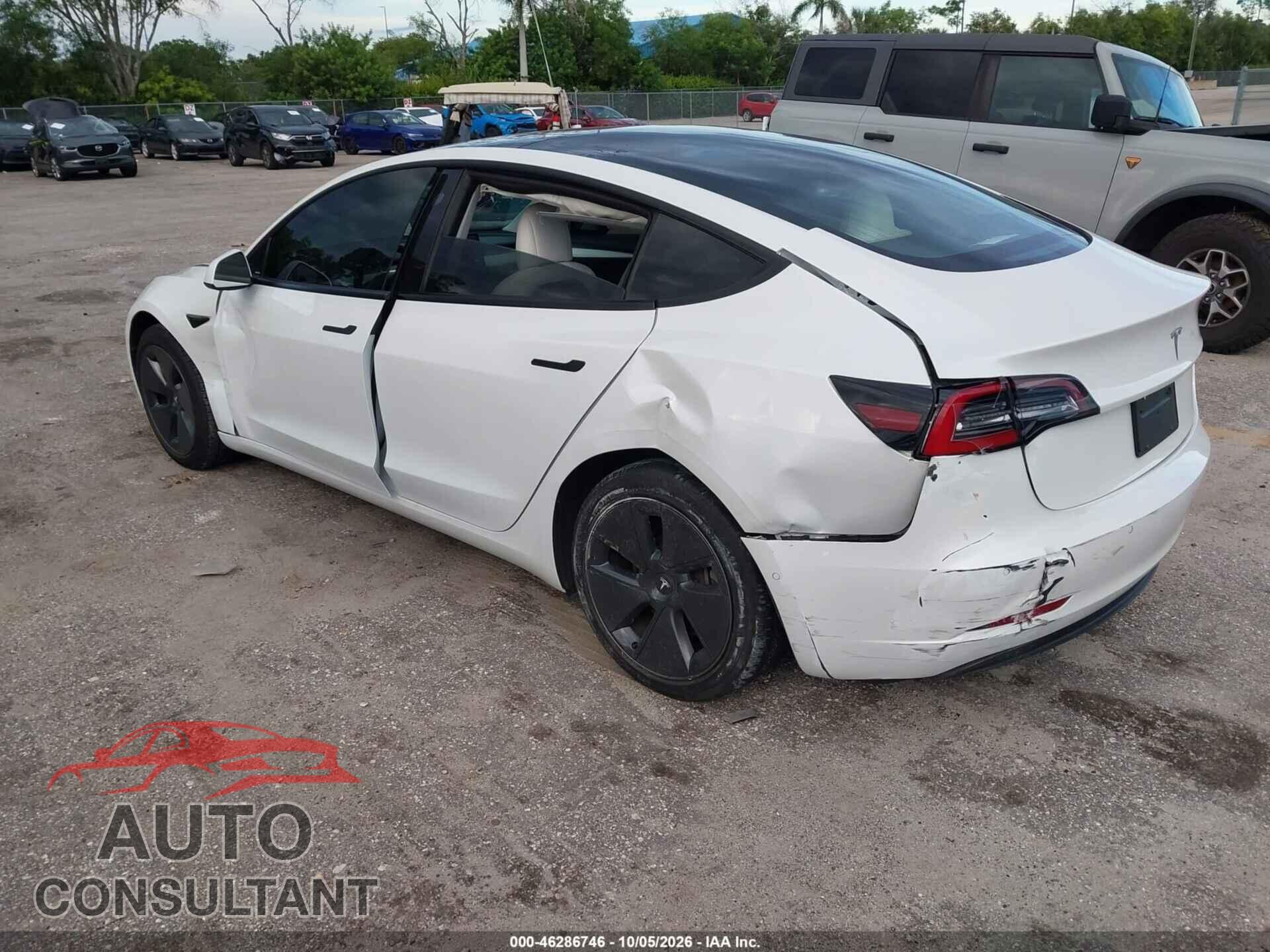 TESLA MODEL 3 2021 - 5YJ3E1EAXMF094434