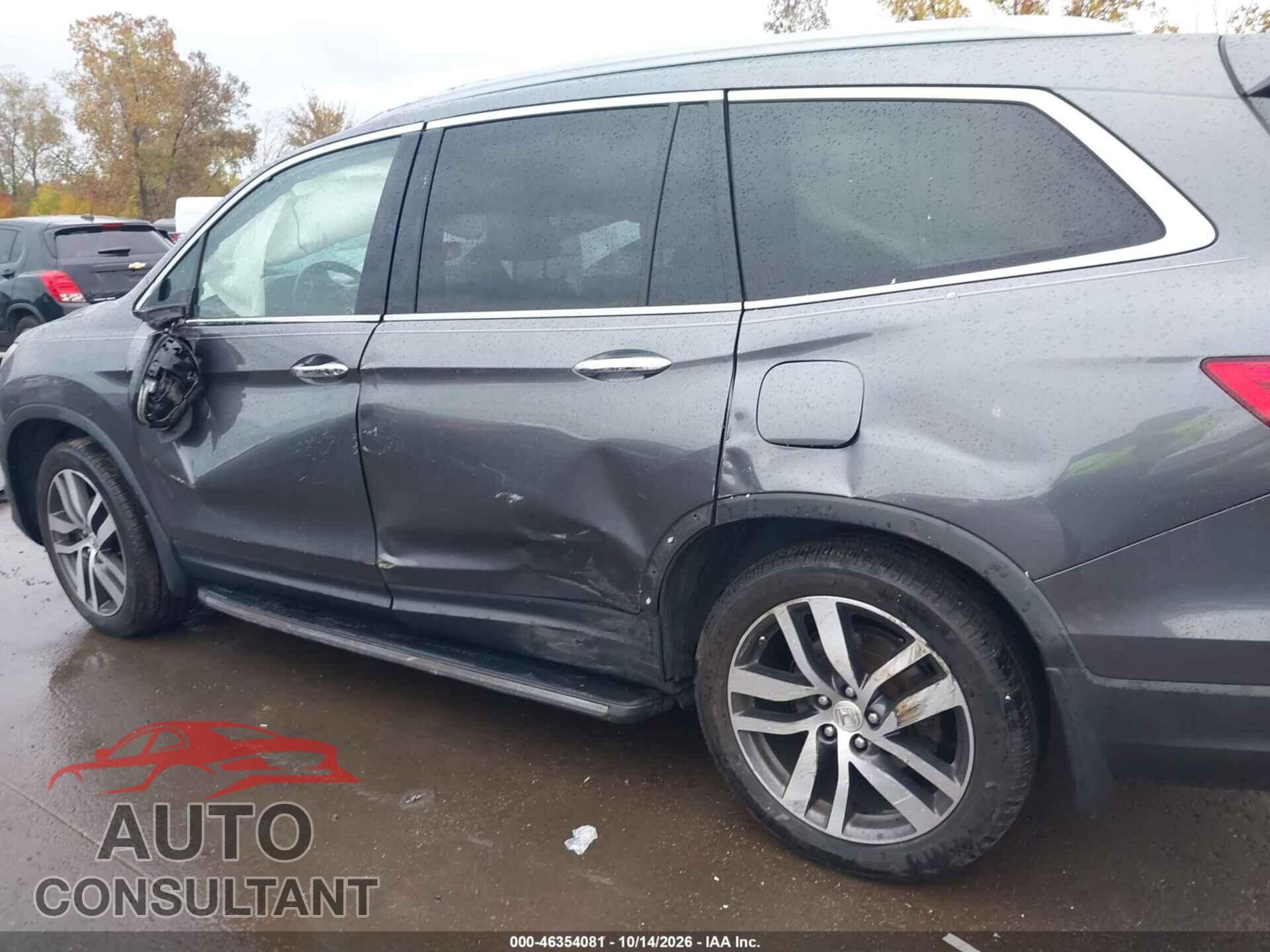 HONDA PILOT 2016 - 5FNYF6H08GB016127