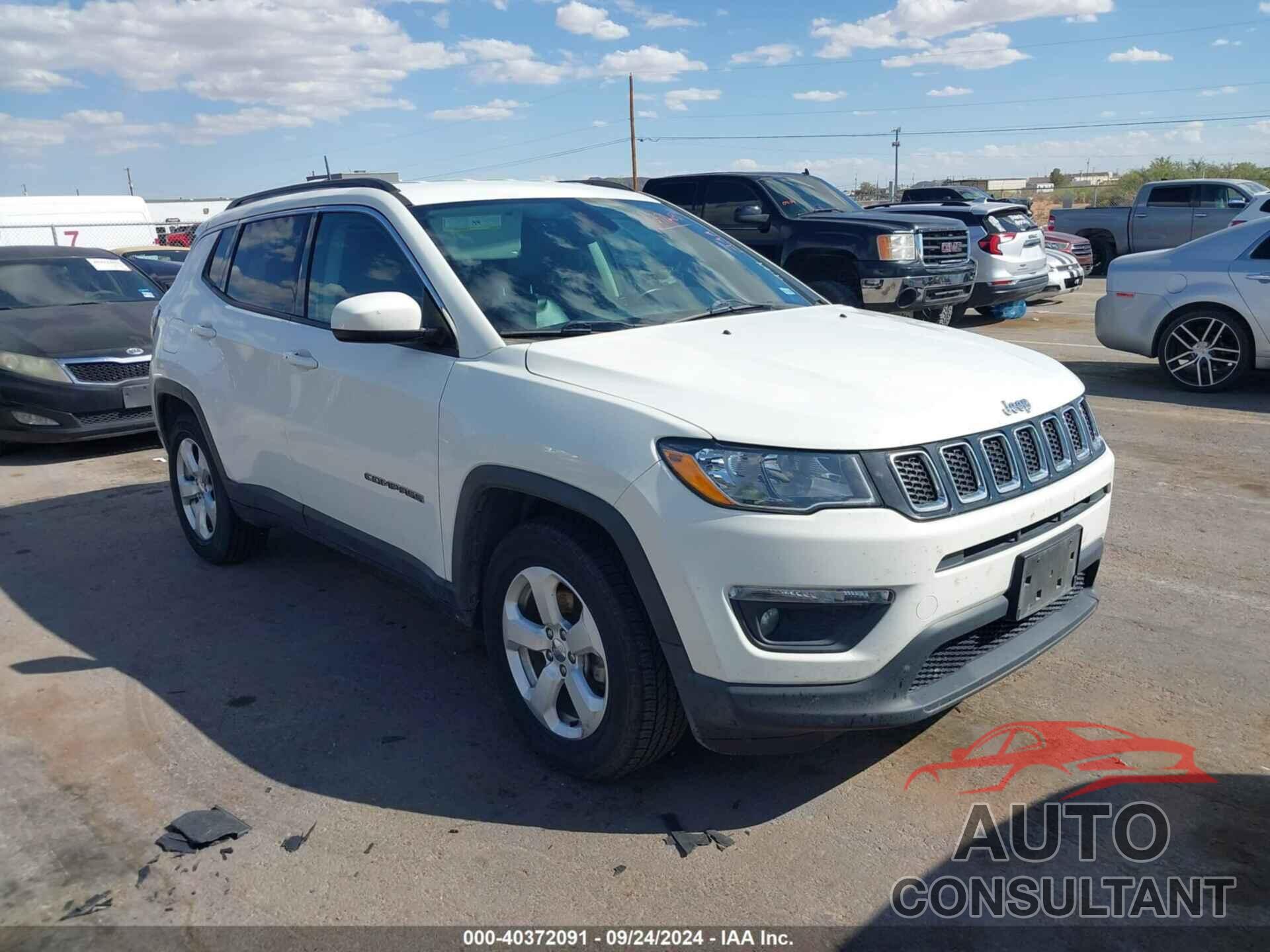 JEEP COMPASS 2018 - 3C4NJCBB5JT248154