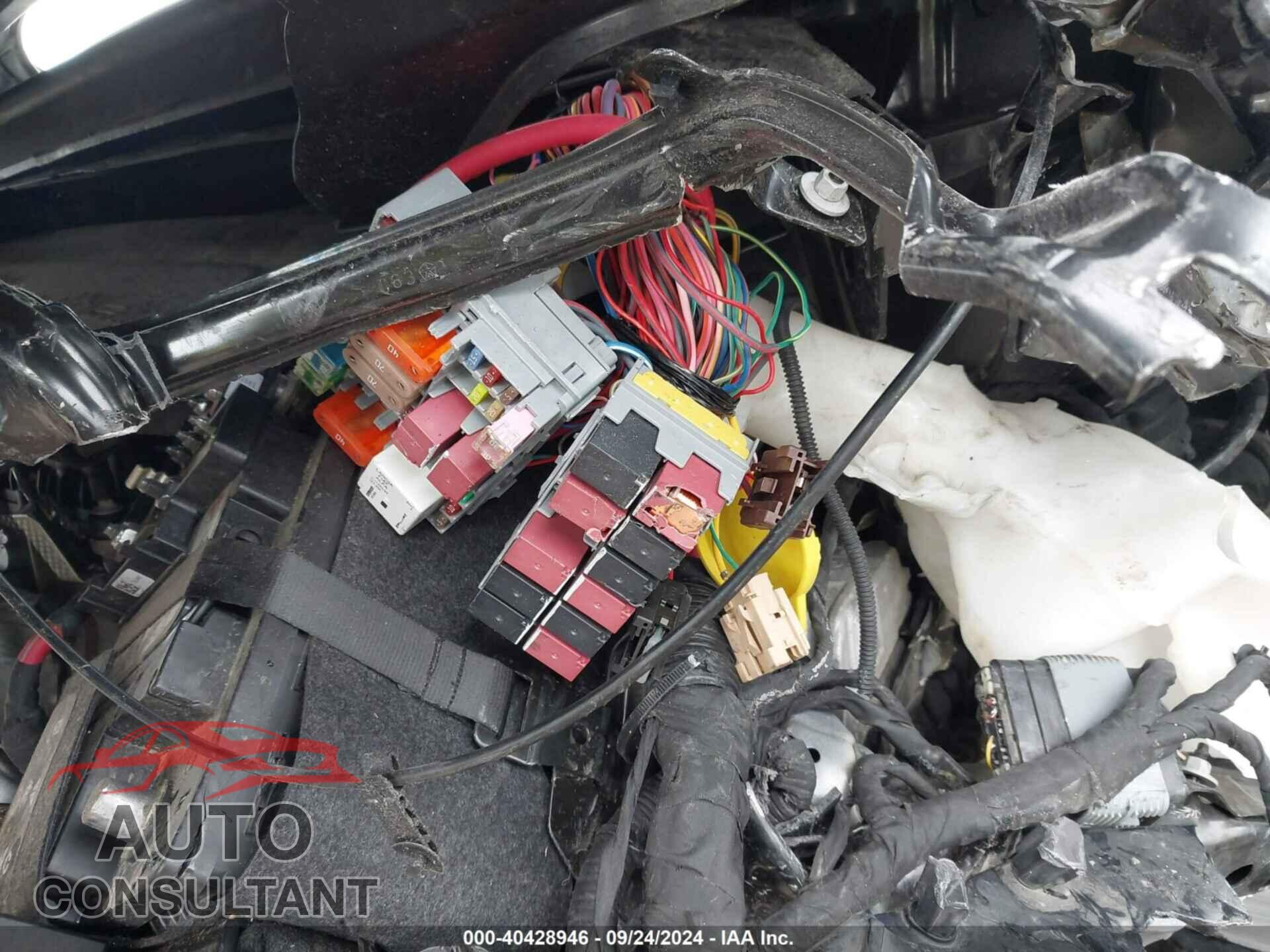 JEEP COMPASS 2020 - 3C4NJDBB0LT240763
