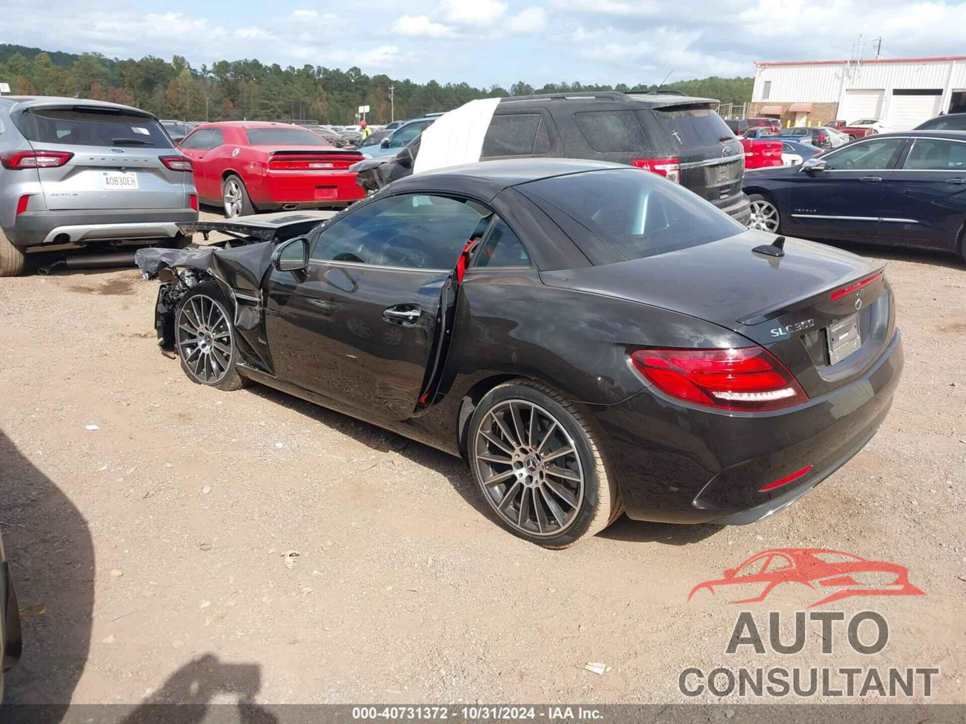 MERCEDES-BENZ SLC 300 2018 - WDDPK3JA7JF153819