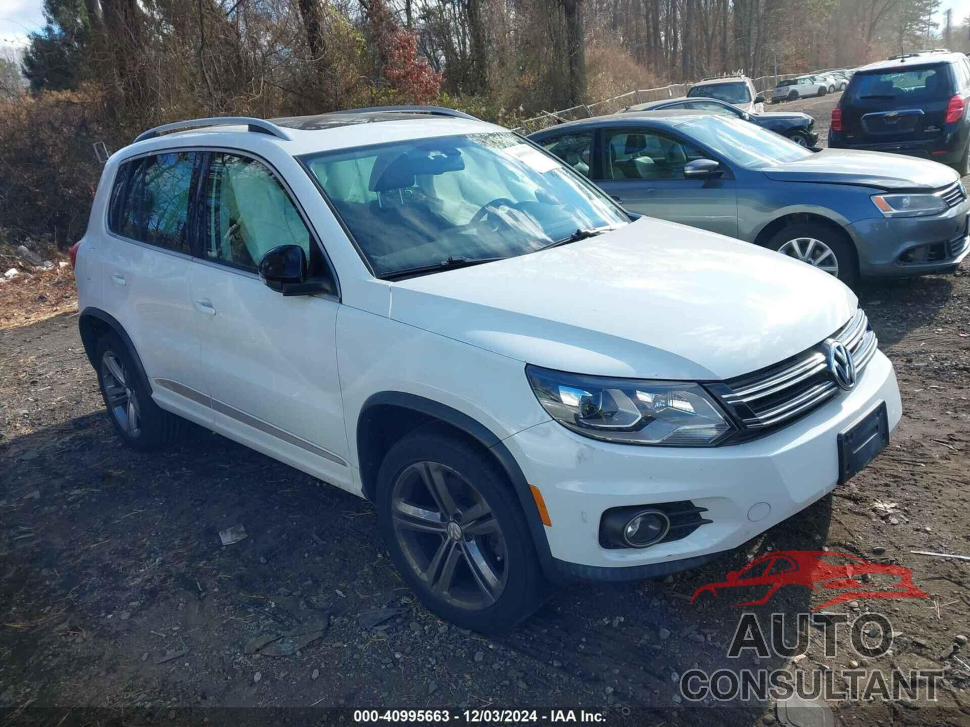 VOLKSWAGEN TIGUAN 2017 - WVGUV7AXXHK038709