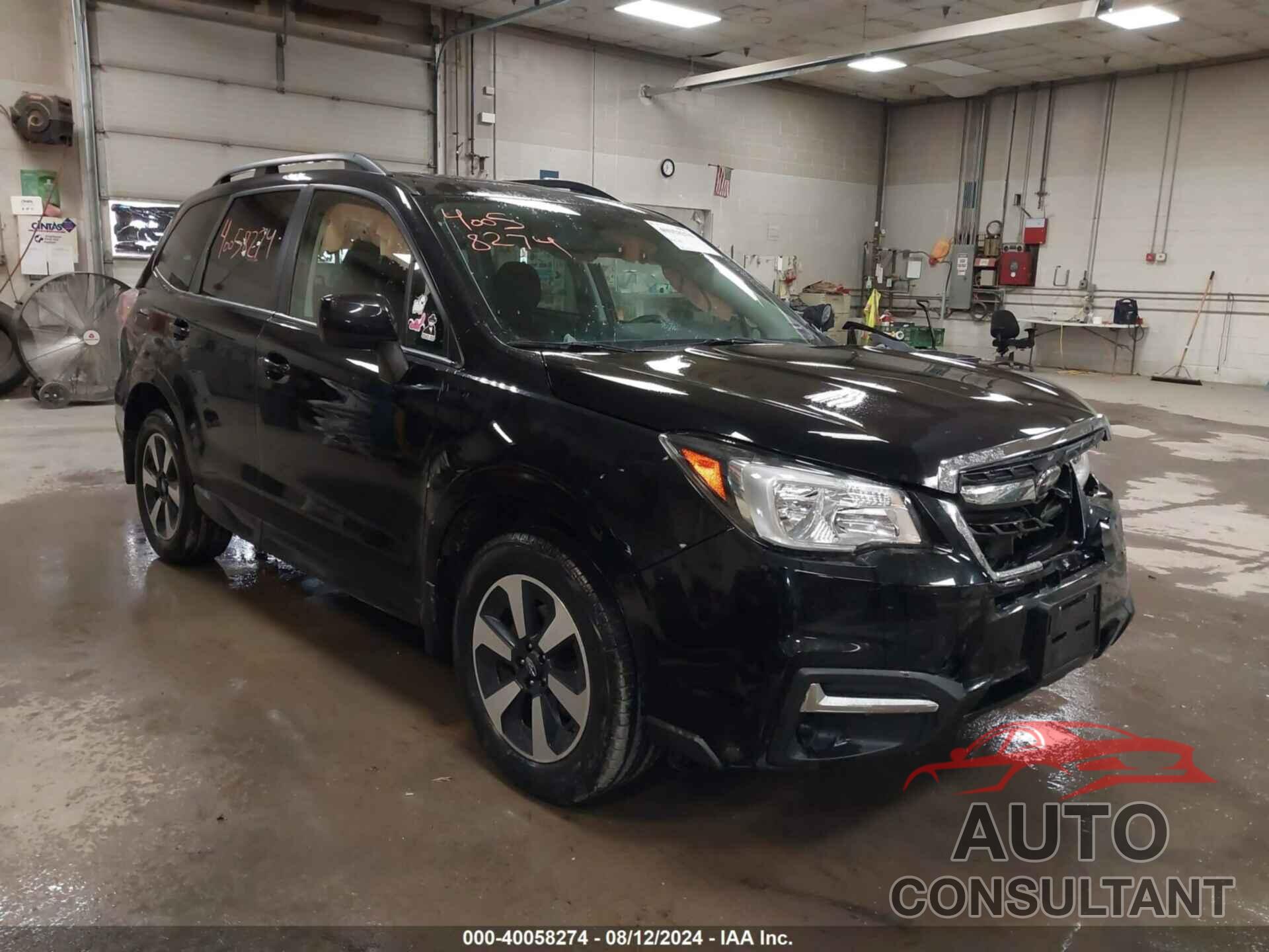 SUBARU FORESTER 2018 - JF2SJAEC9JH450426