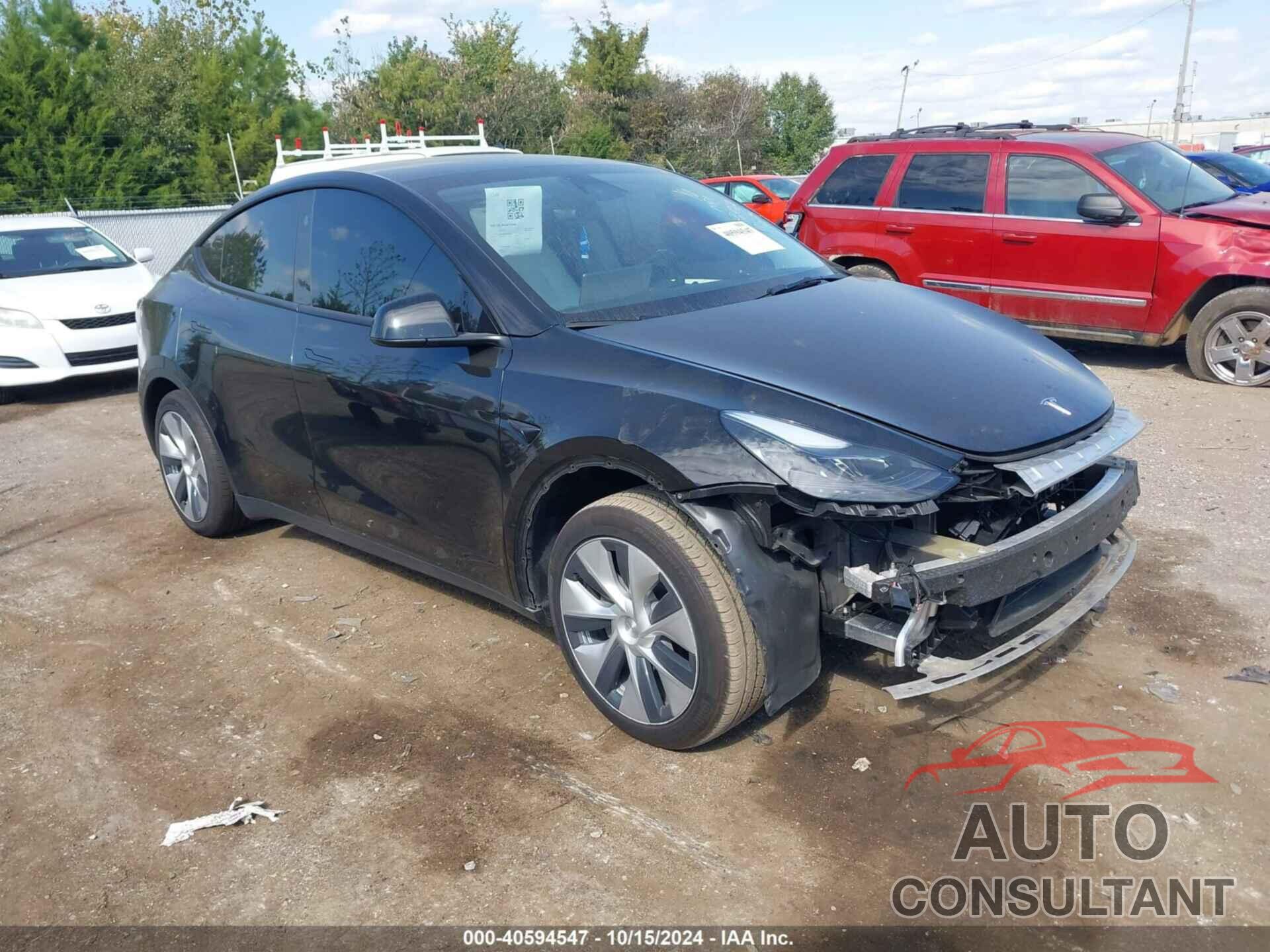 TESLA MODEL Y 2023 - 7SAYGDED0PF964260