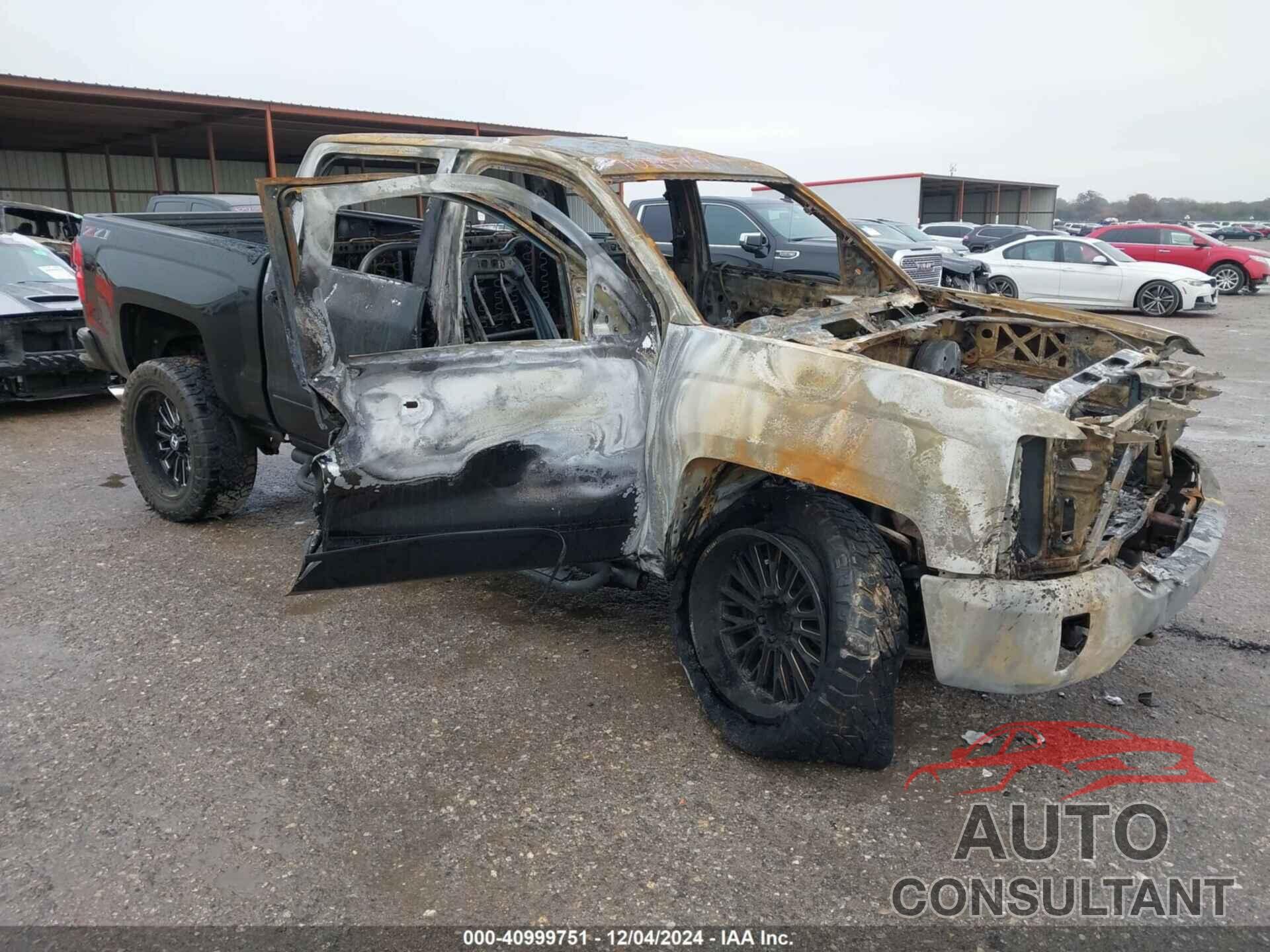 CHEVROLET SILVERADO 1500 2018 - 3GCUKREC6JG174851