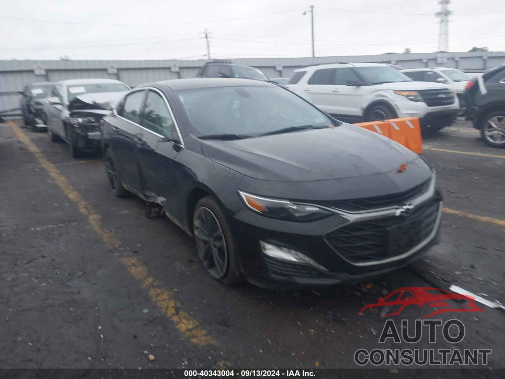 CHEVROLET MALIBU 2021 - 1G1ZD5ST2MF018592