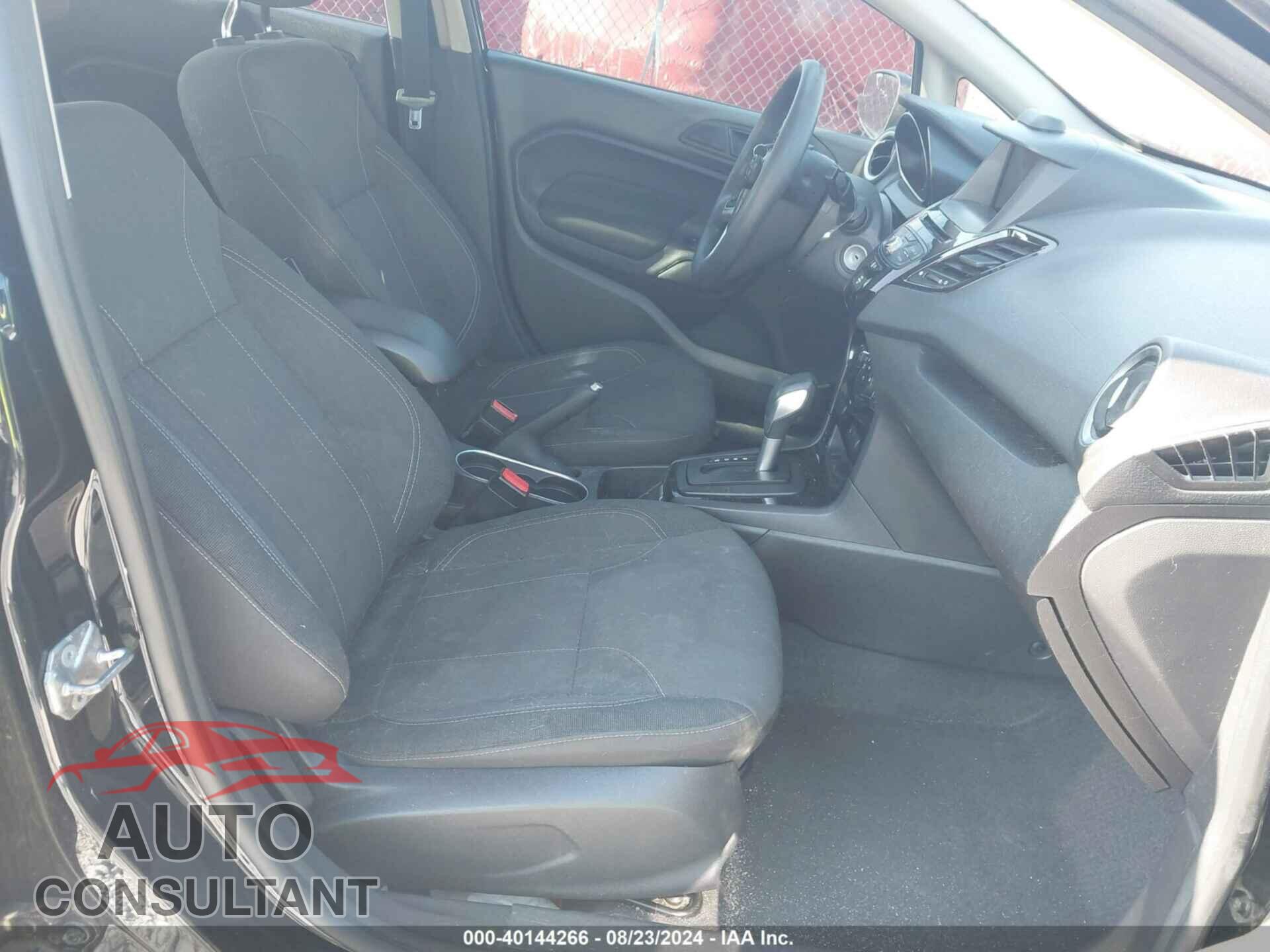 FORD FIESTA 2017 - 3FADP4EJ2HM128213